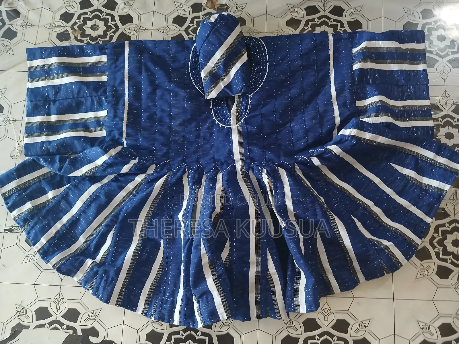 Gorgeous Northern Smock, Elegance in the Northern
