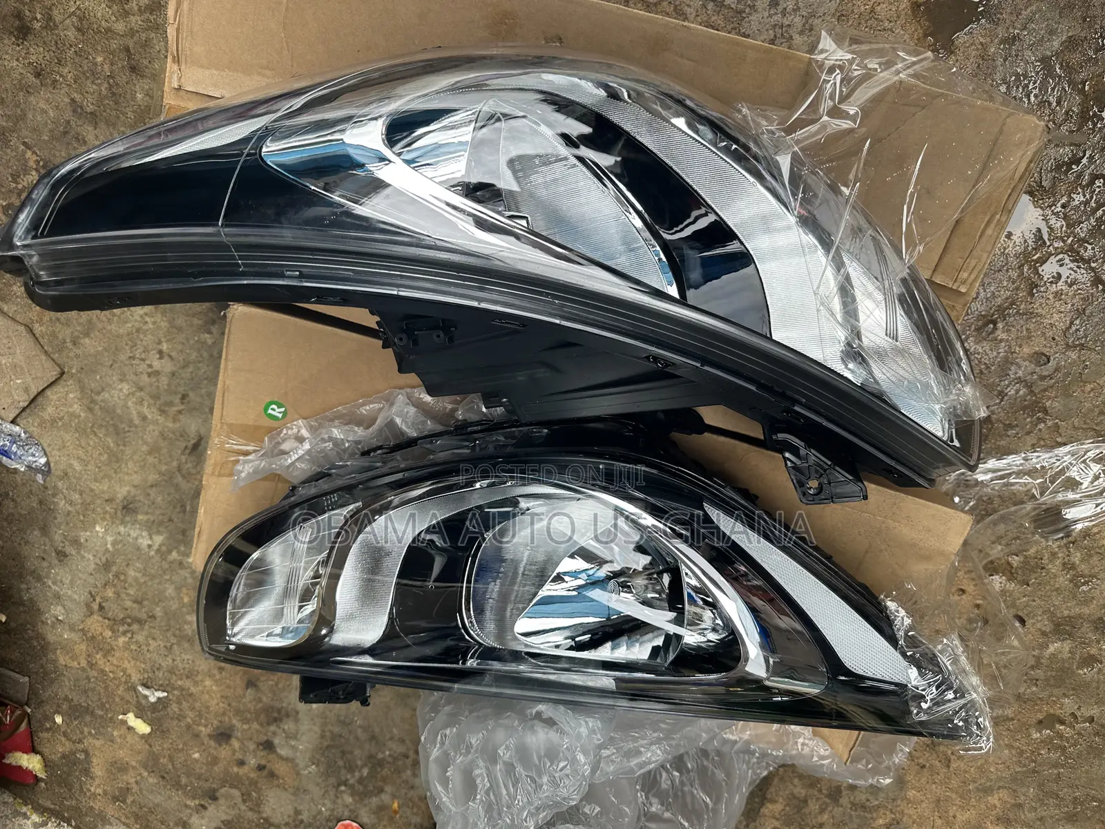 Hyundai Accent Headlight 2012 Oem White Head Light