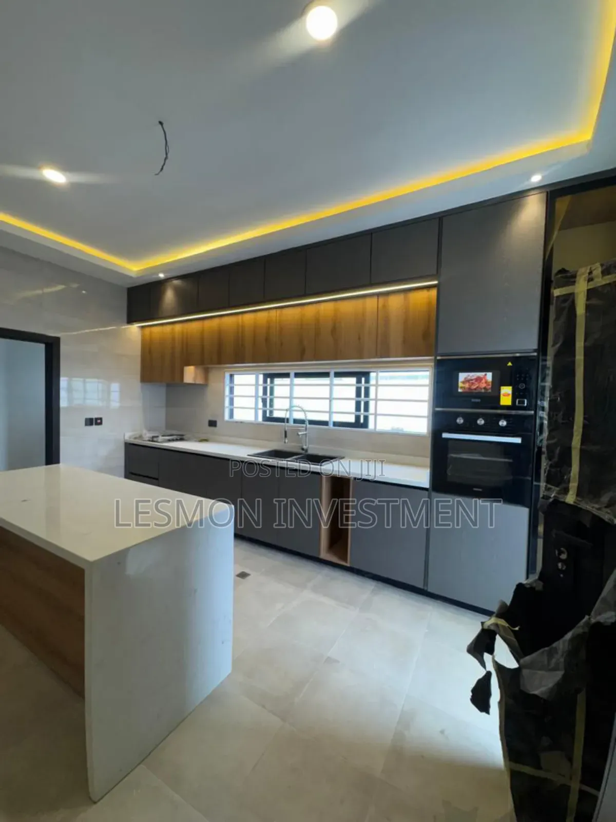 3bdrm House in Spintex for sale