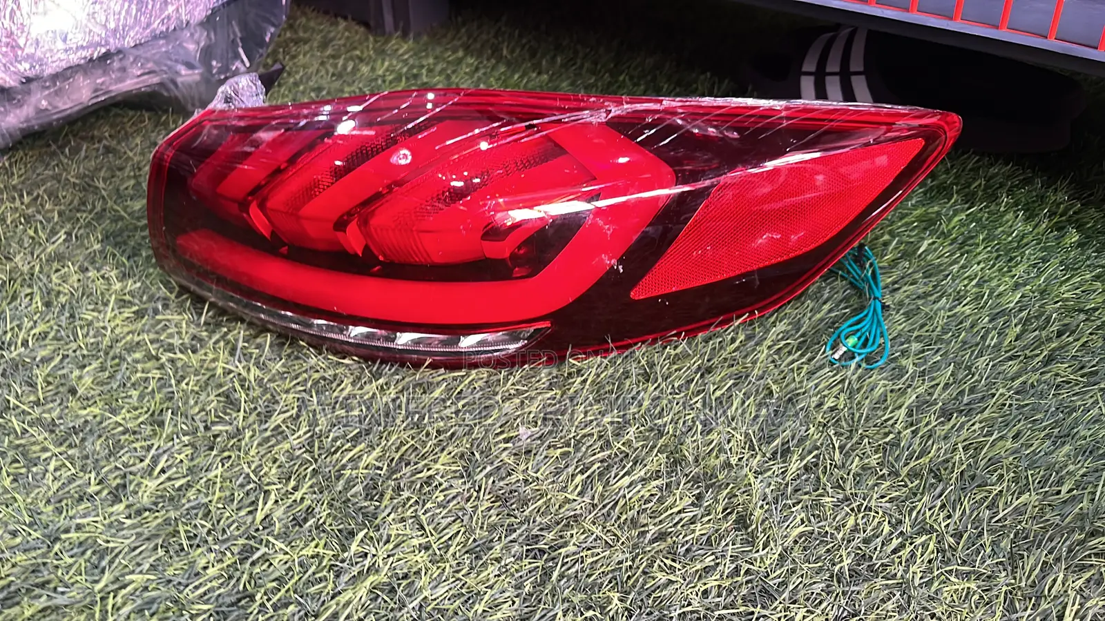 Hyundai Elantra 2017 Spec Tail Light