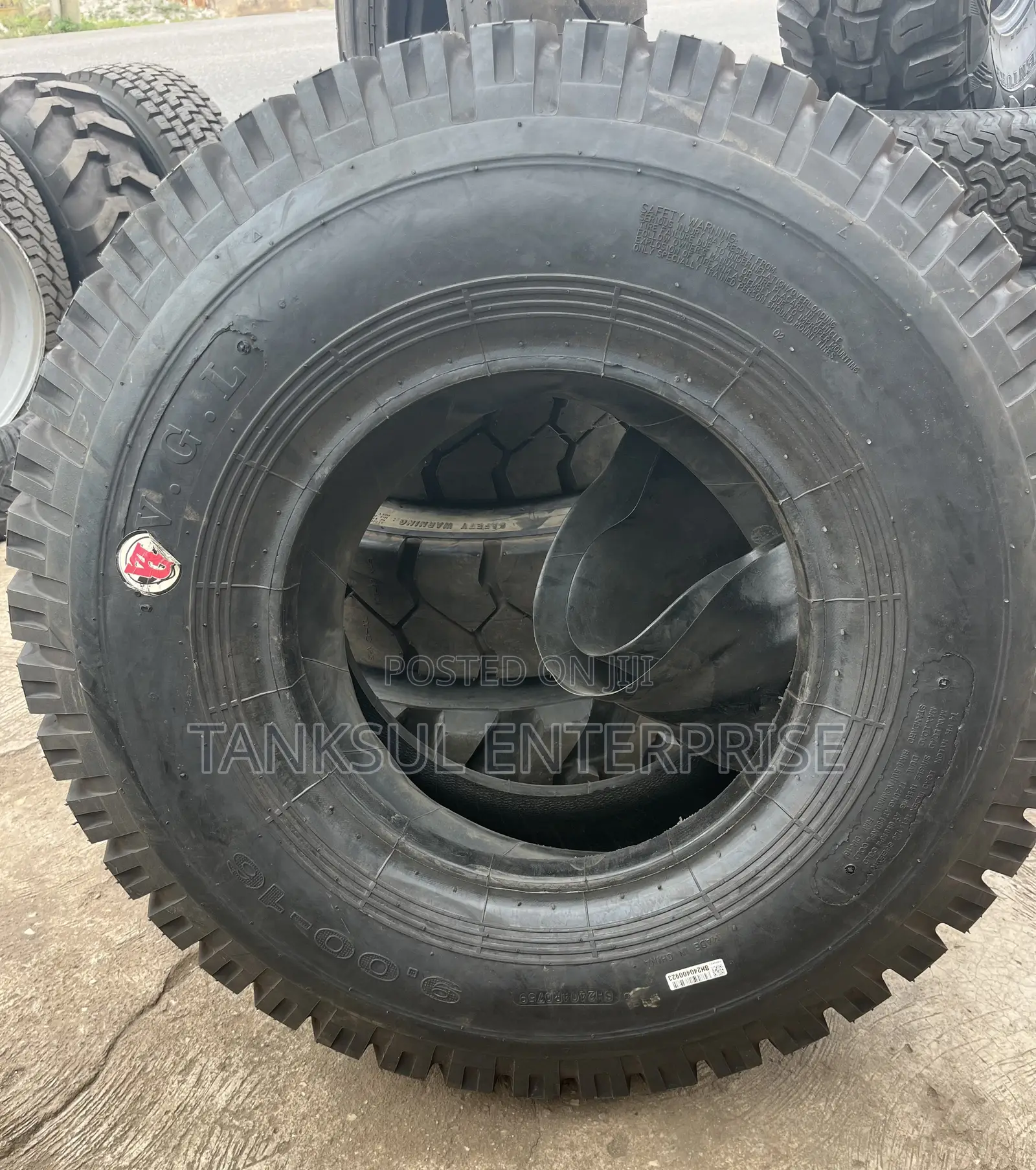 9.00 -16 VGL Tractor Tyre