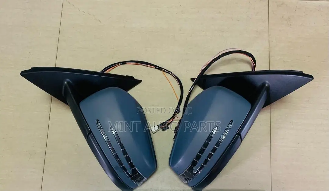 Benz C250 Side Mirror