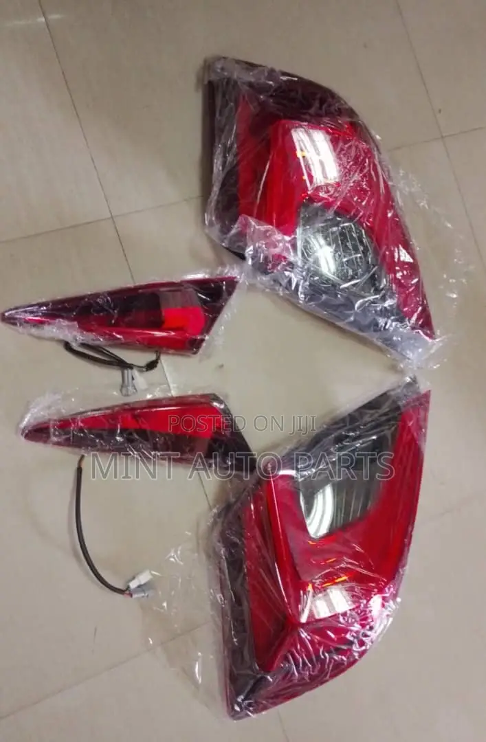 Honda Civic 2016 Tail Light