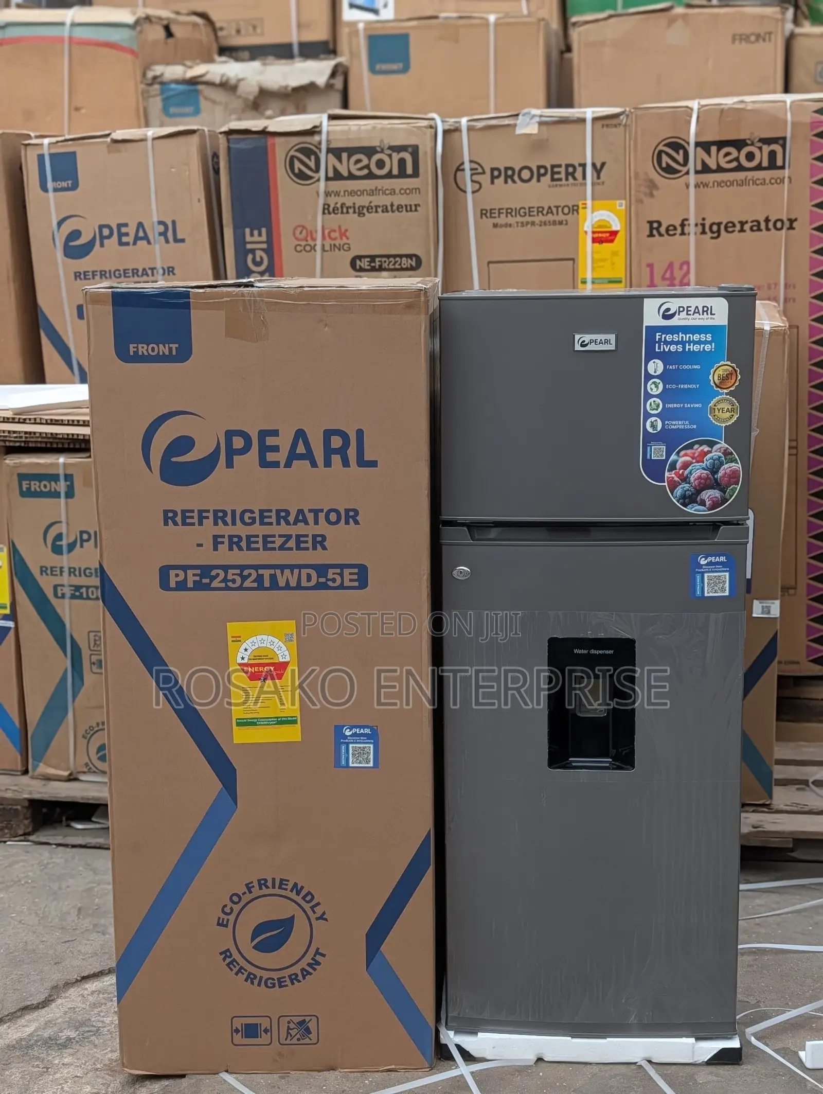 Pearl 204liters Top Freezer With Water Dispenser