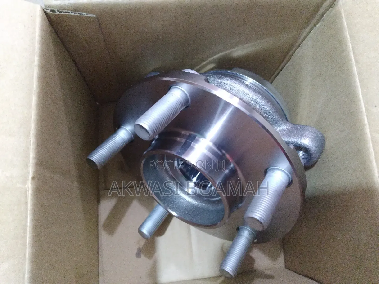 Nissan Altima 2007 Back Hub 1 Pc