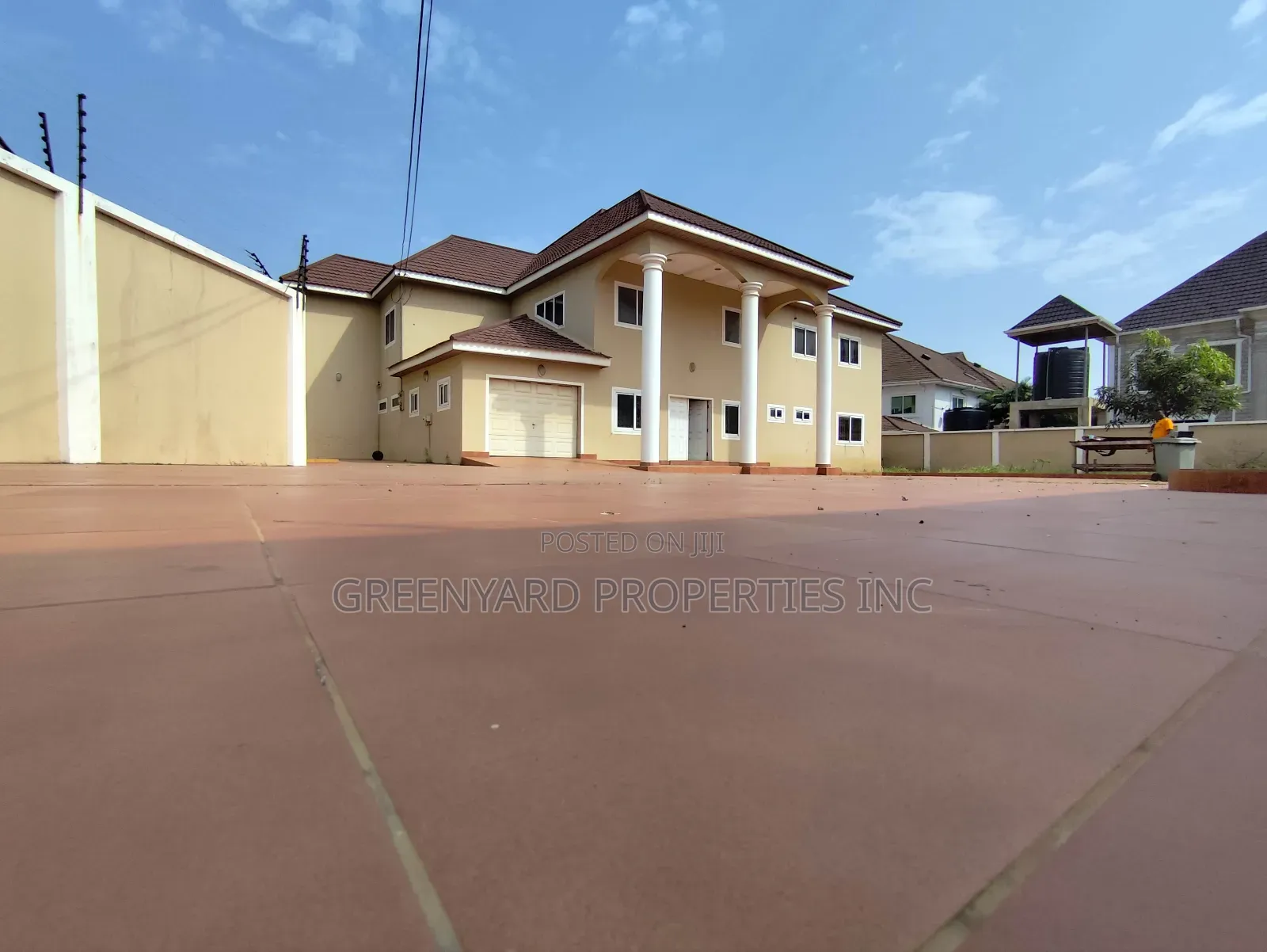 5bdrm Mansion in Trasacco, East Legon for rent