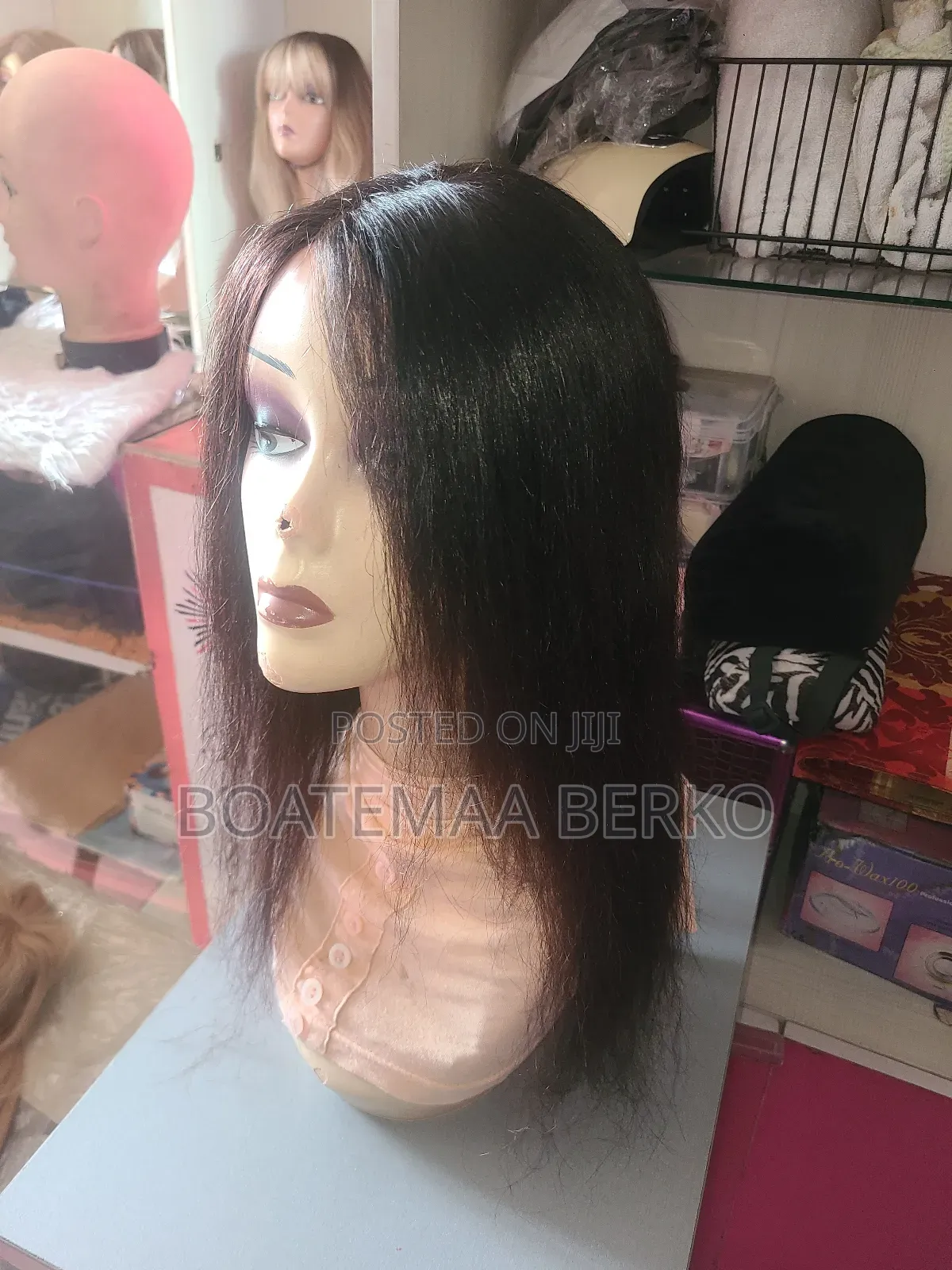 Black Wavy Human Hair Wig