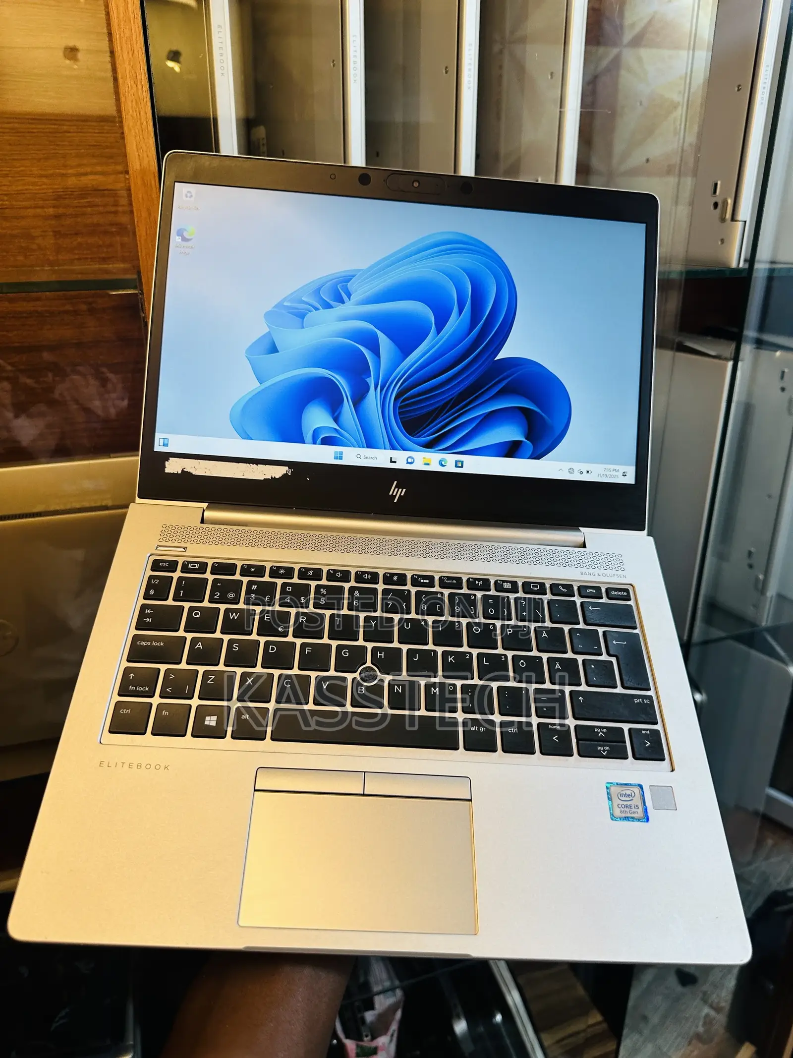 Laptop HP EliteBook 830 G6 8GB Intel Core I5 SSD 256GB
