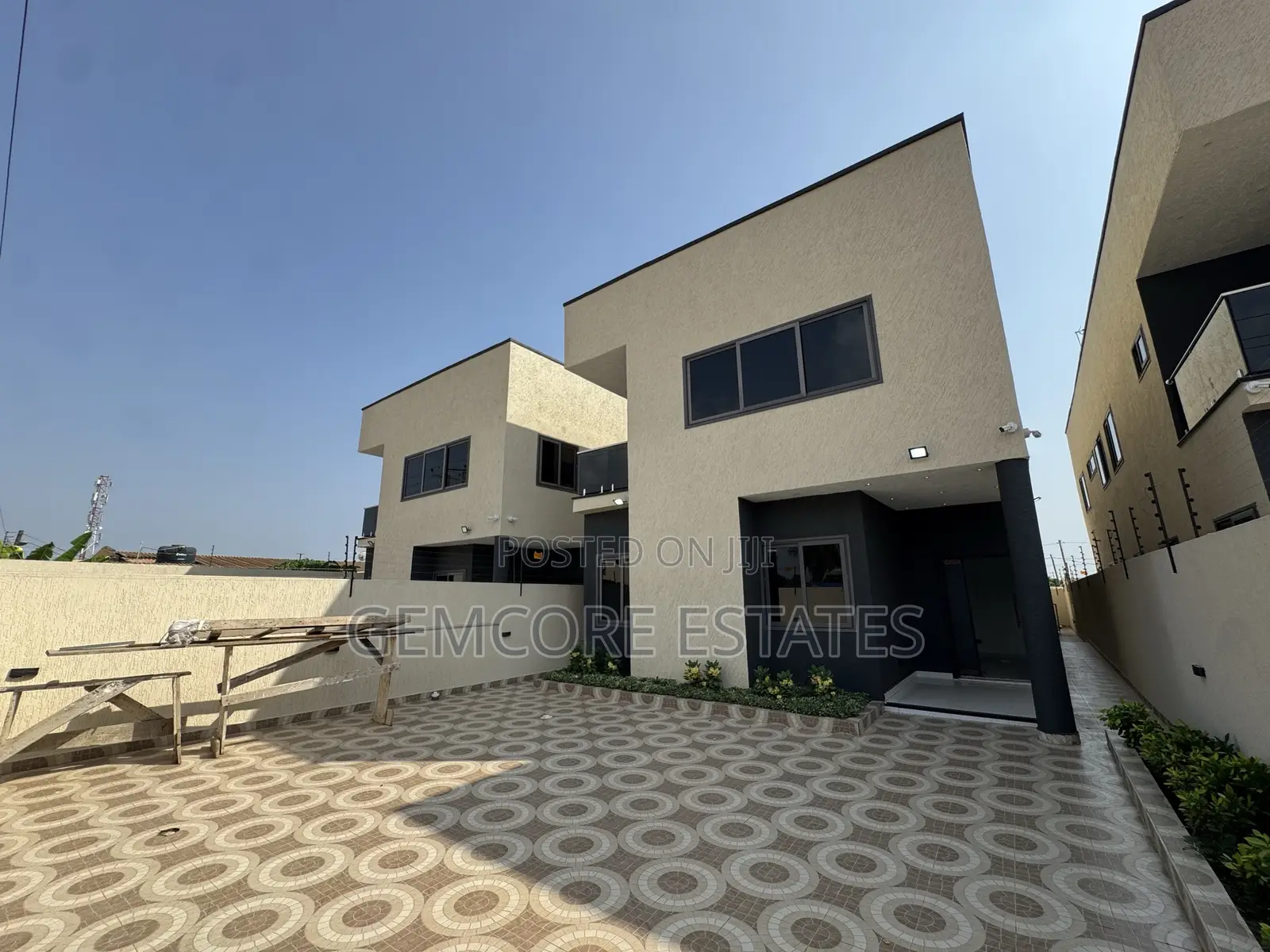 4bdrm House in Third Gate, Ashaley Botwe for sale