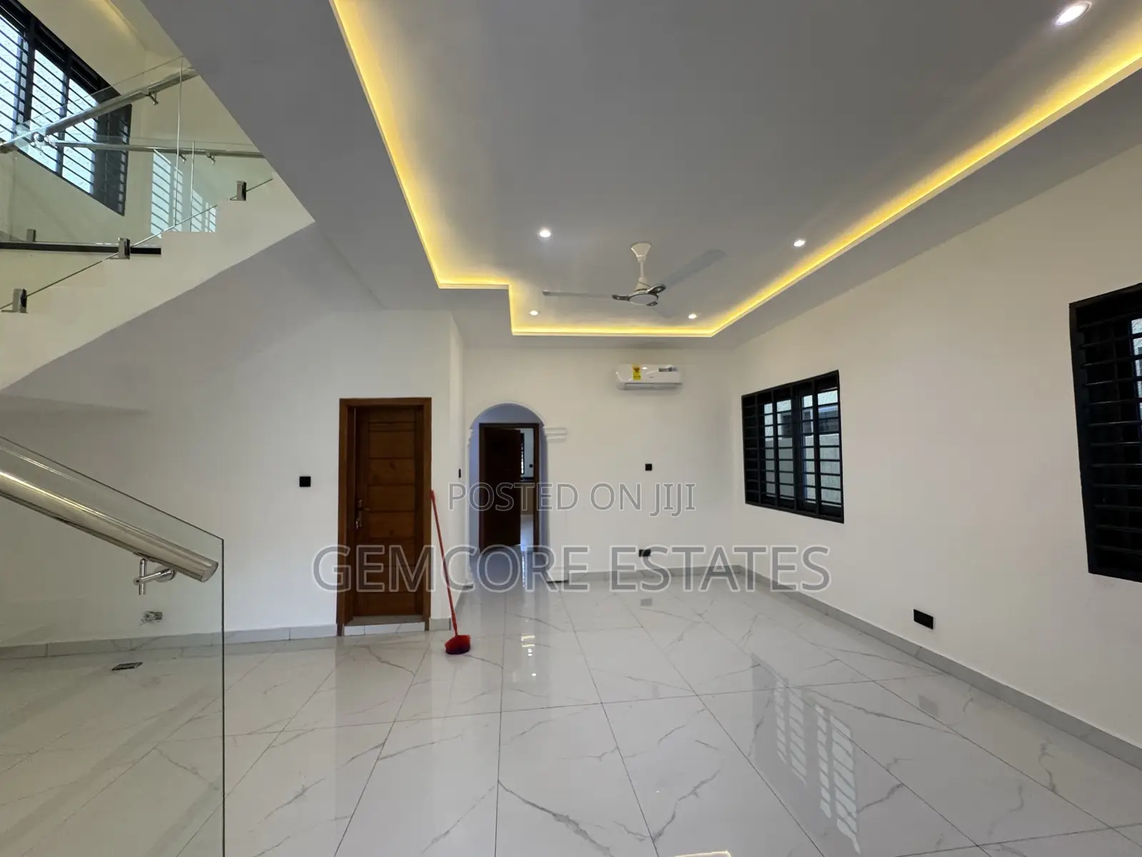 4bdrm House in Third Gate, Ashaley Botwe for sale