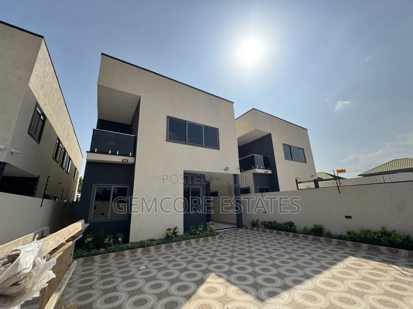 4bdrm House in Third Gate, Ashaley Botwe for sale