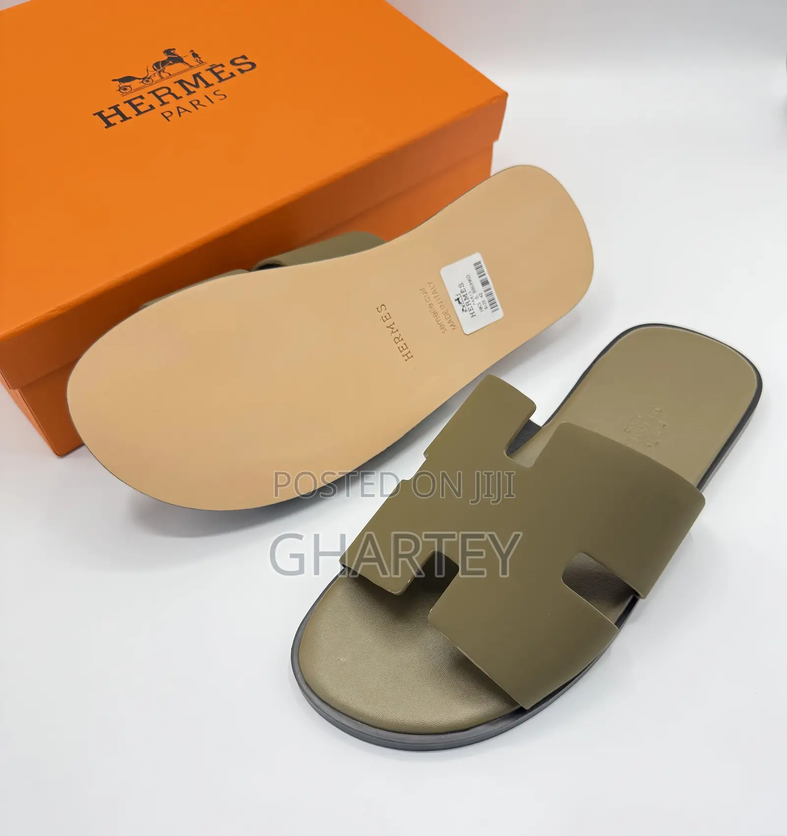 Hermès Luxury Leather Slide Sandals - Available in 3 Beautiful Colors