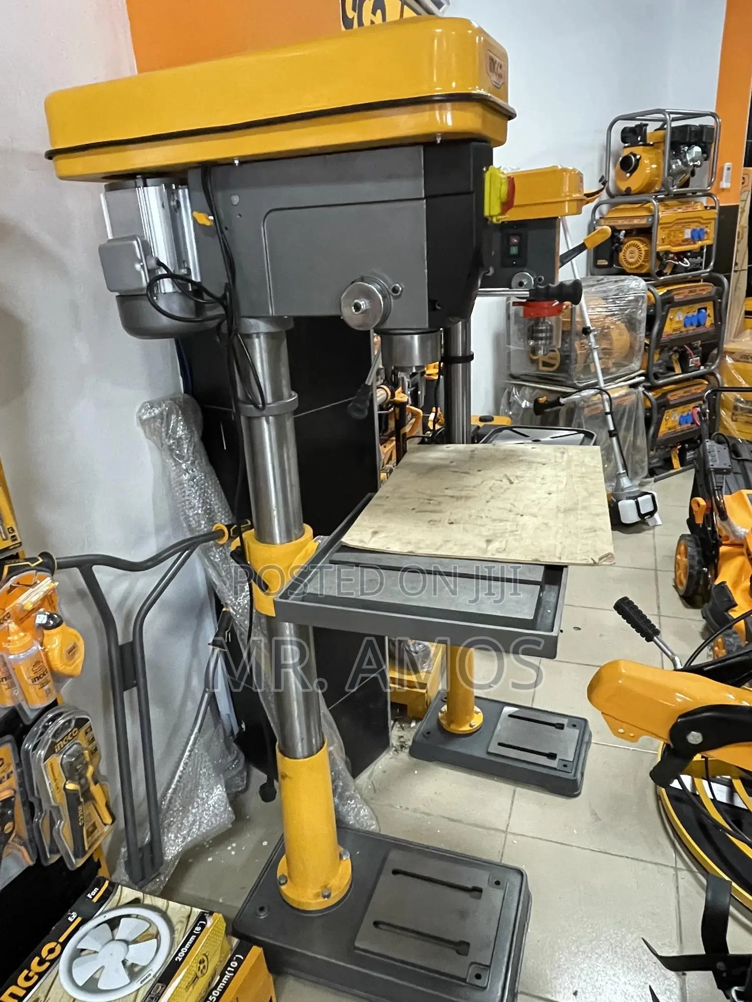 750 Watts Drill Press With 16 Spindle Settings - Dp207505