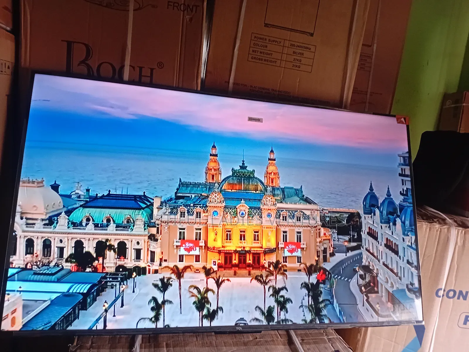 Smart TCL 55ch Fast Internet Connection and Vibrant Display Quality