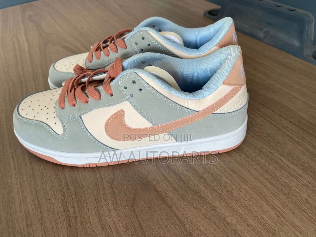 Nike Sneaker