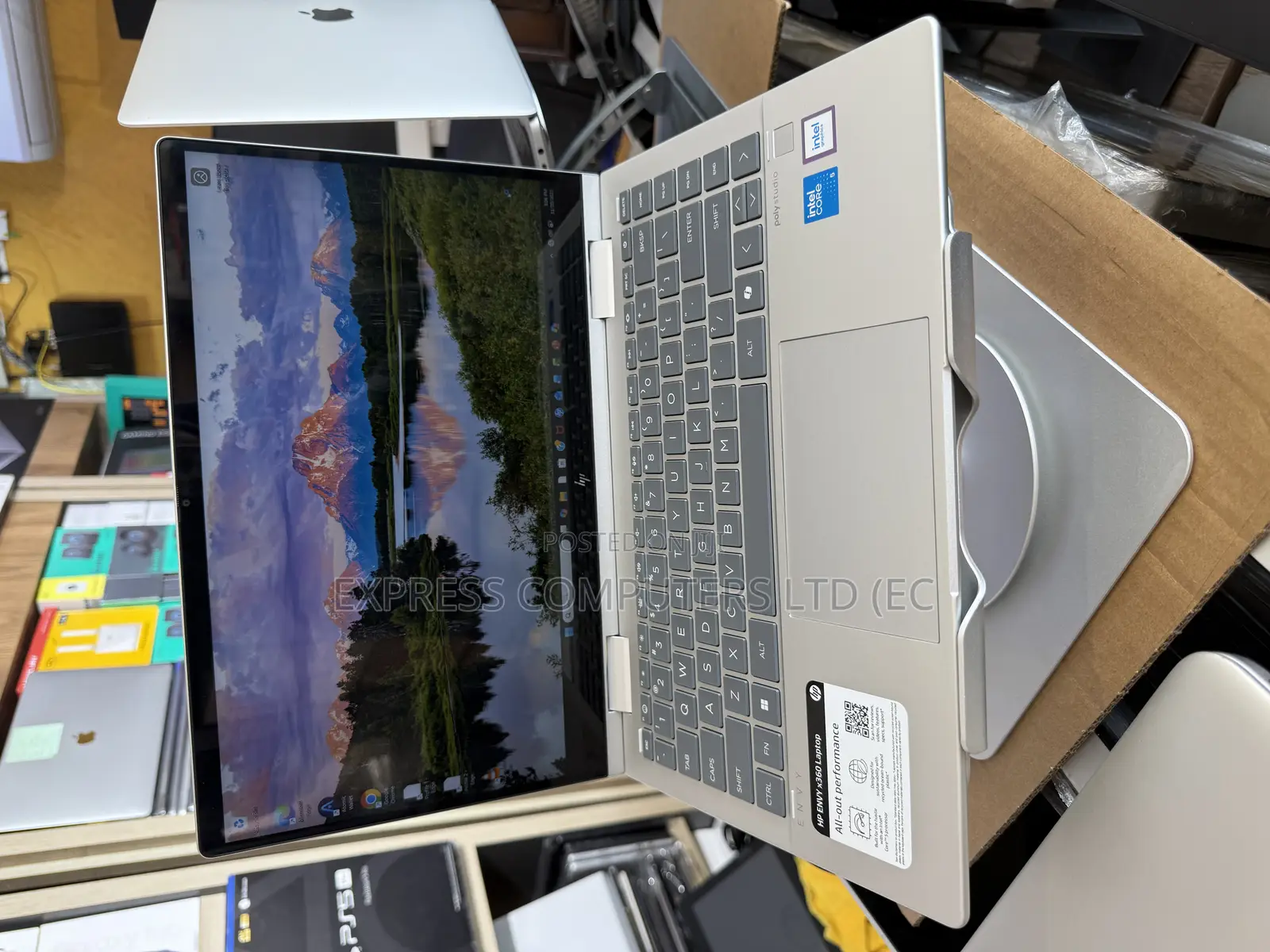 Laptop HP Envy 14 8GB Intel Core 5 SSD 512GB