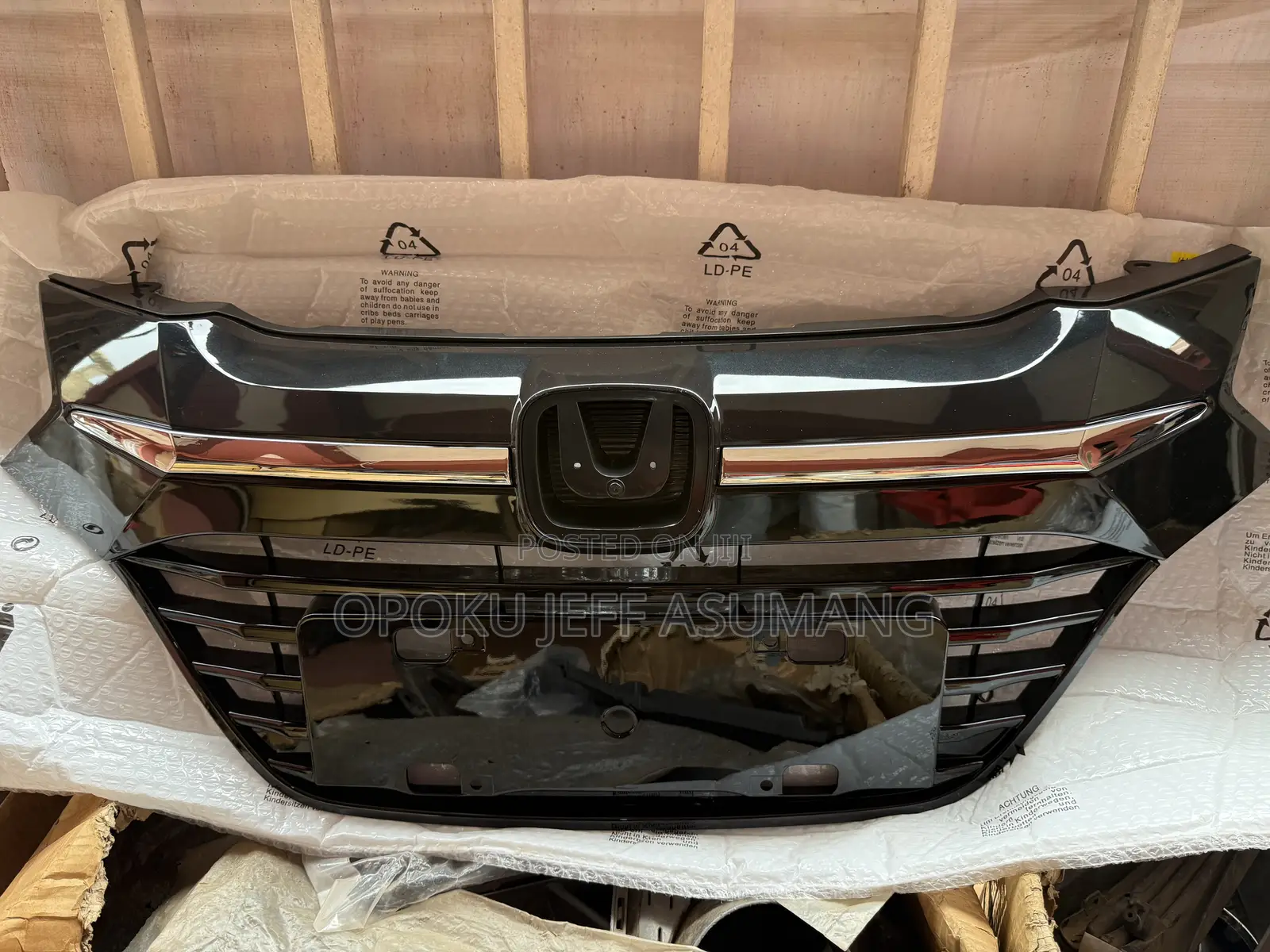 Hrv 2016-2018 Front Grille
