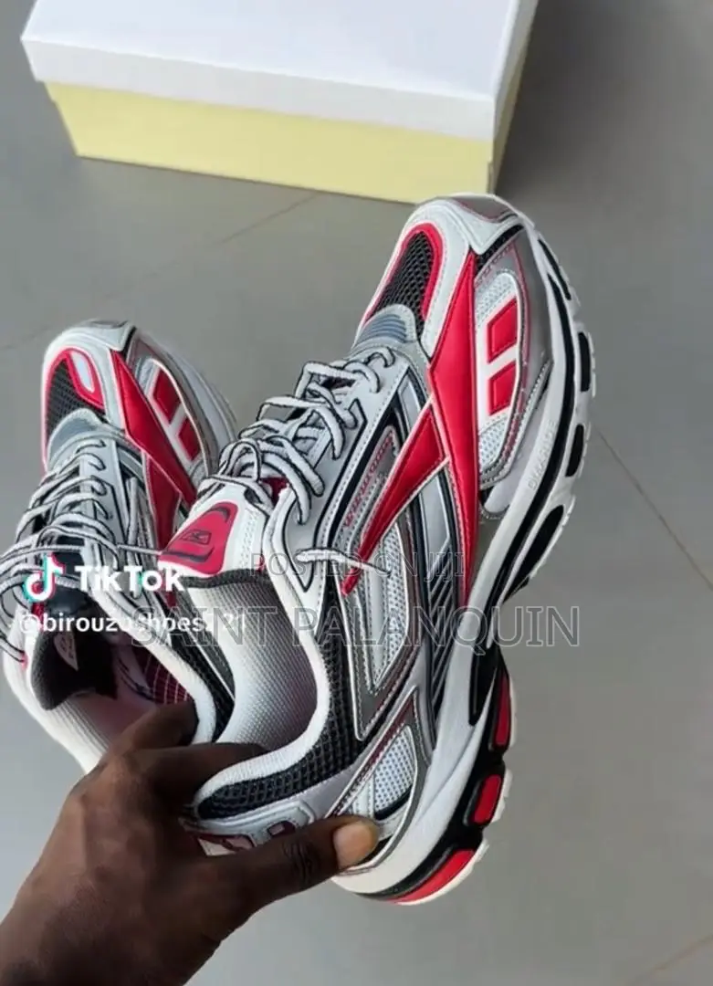 Reebok Road Ultra
