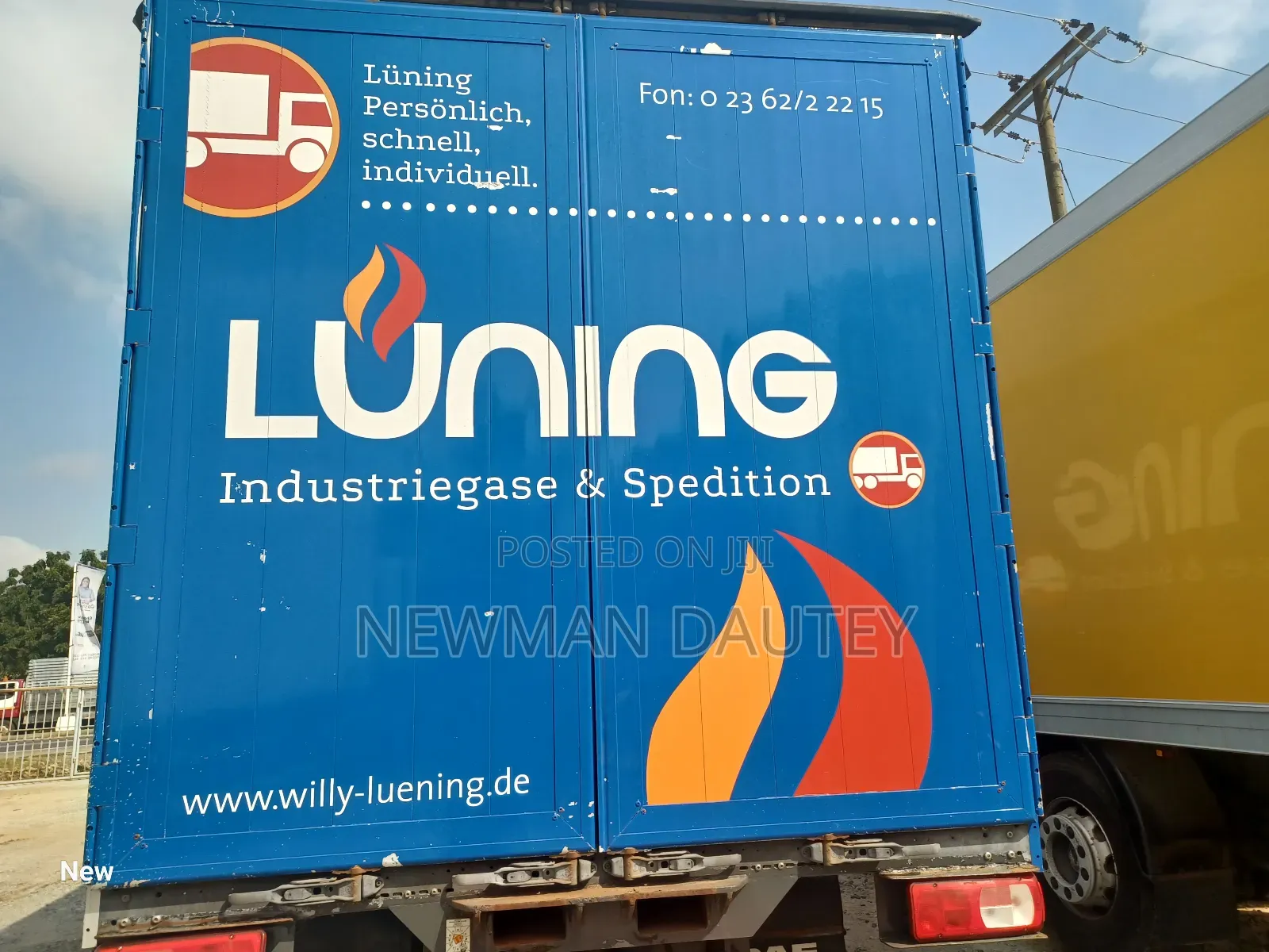 Daf Xf 105.460 Blue Truck