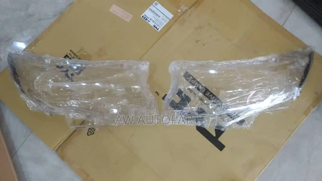 Toyota Landcruiser Prado 2018-2023 Headlights Class