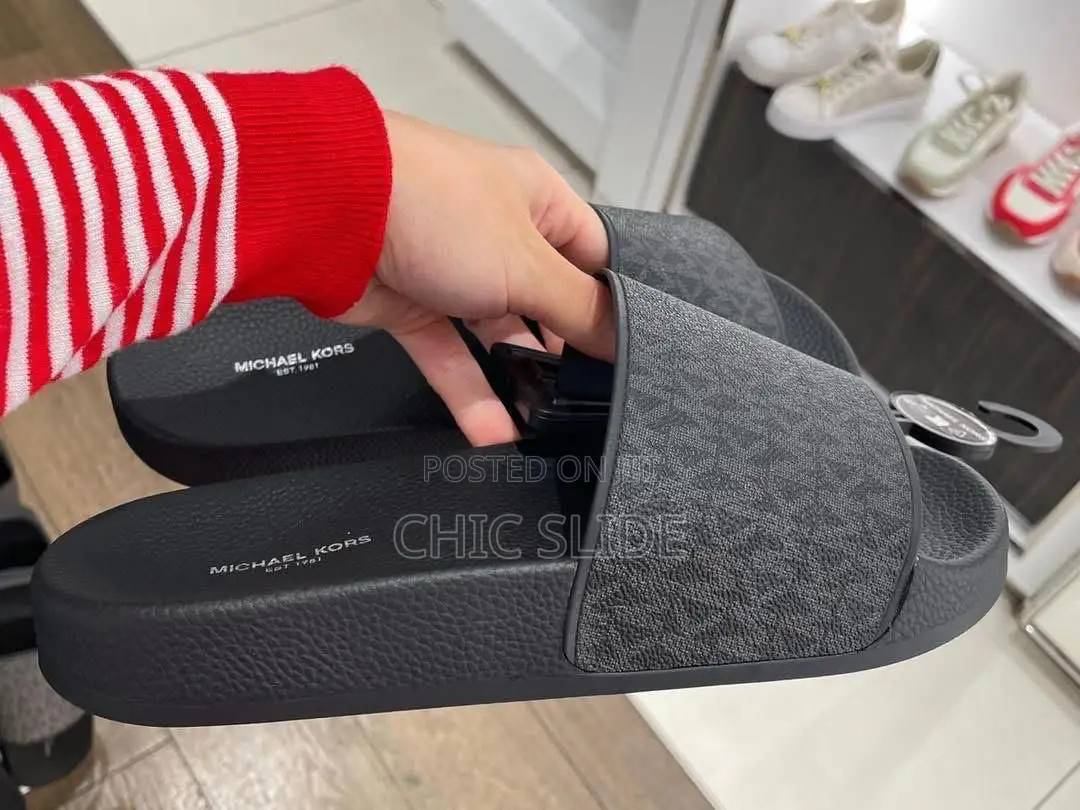 Michael Kors Slides