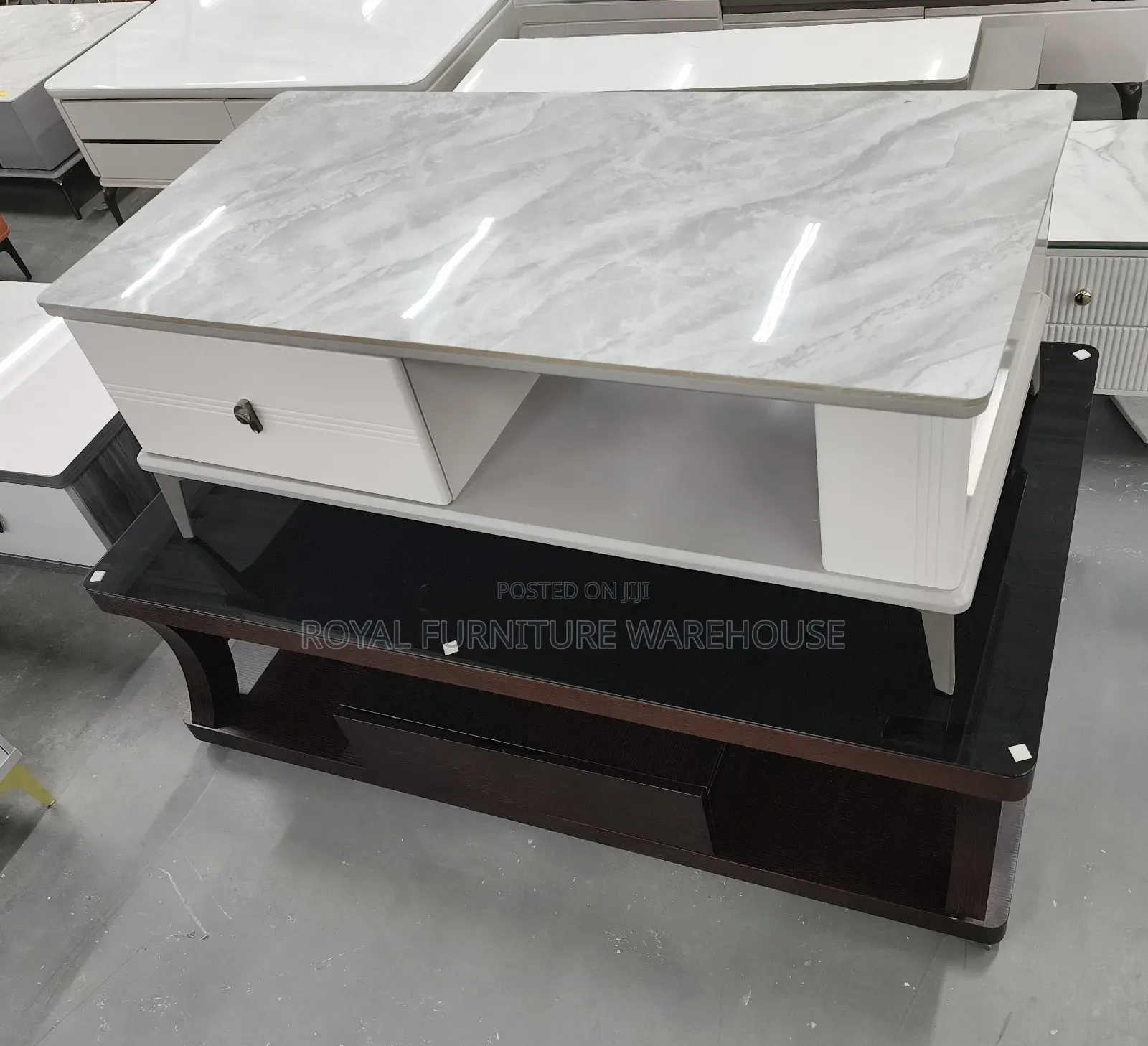 Simple Living Room Centre Table