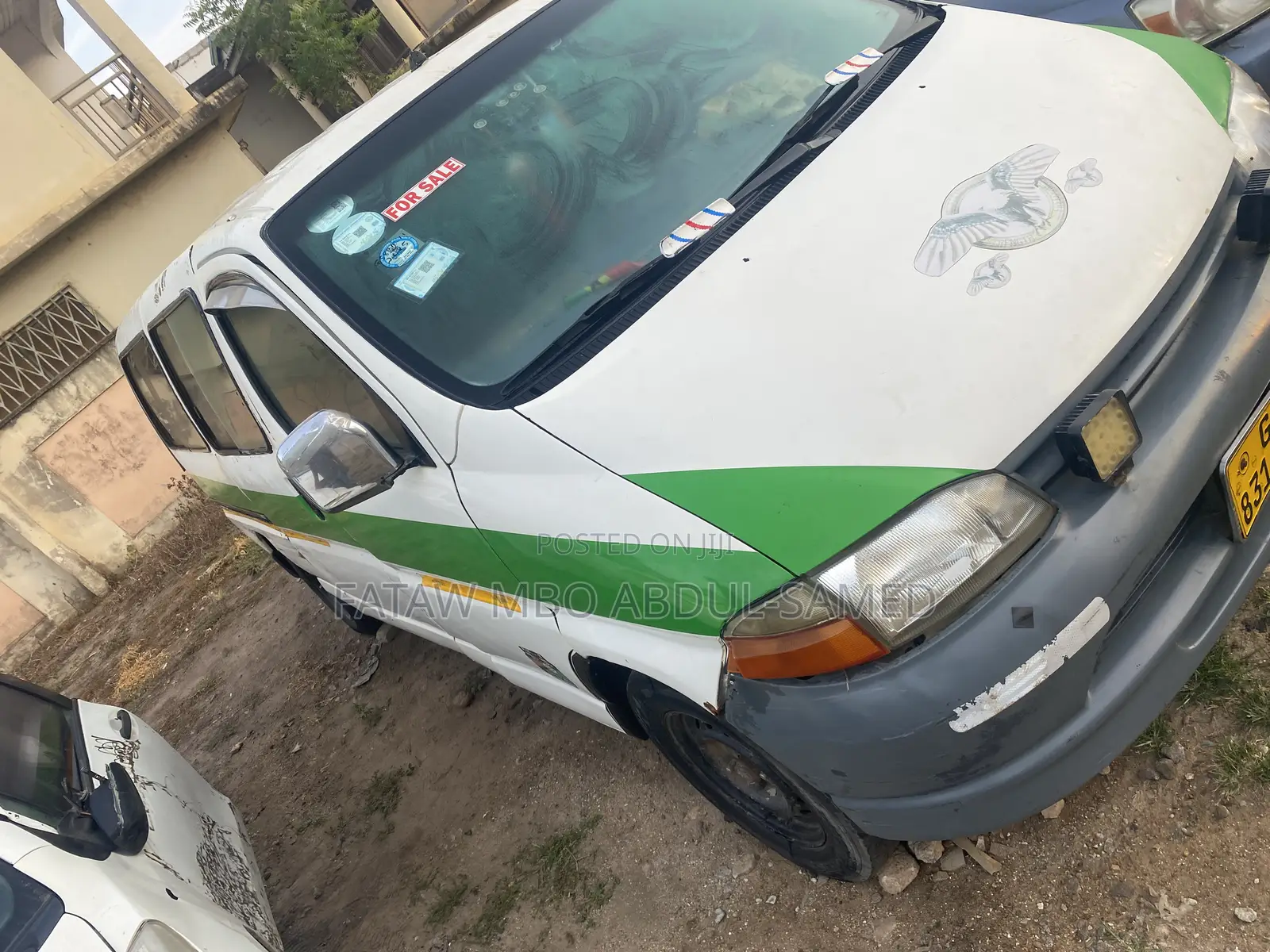 Toyota HiAce 2010 White