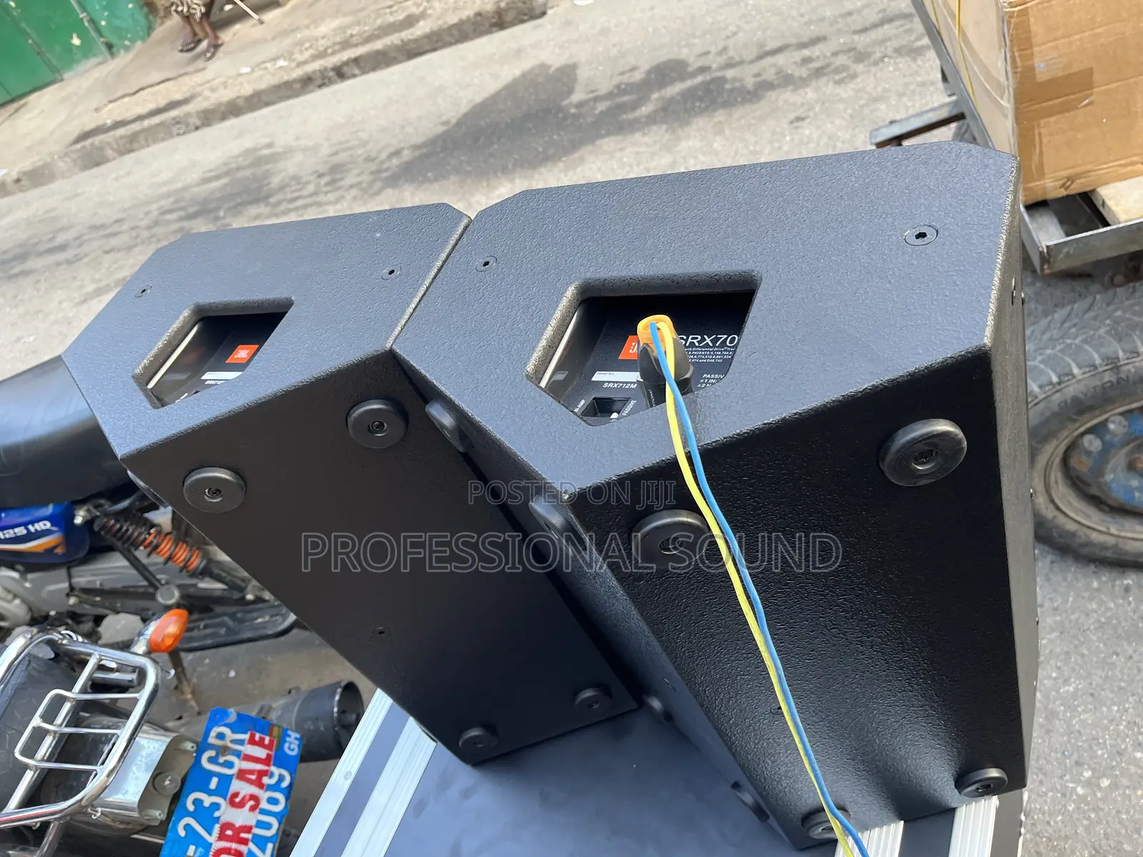12 Inches JBL Professional Speaker