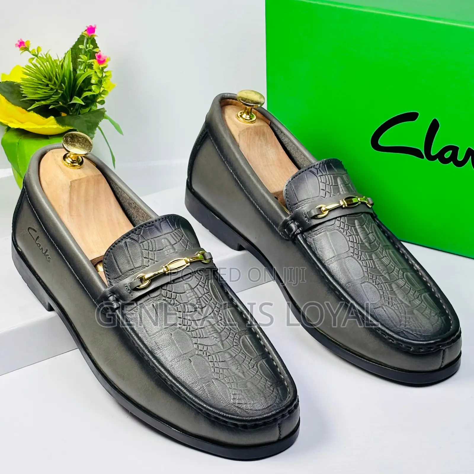 Clarks Embossed Crocodile Pattern Mens Loafer