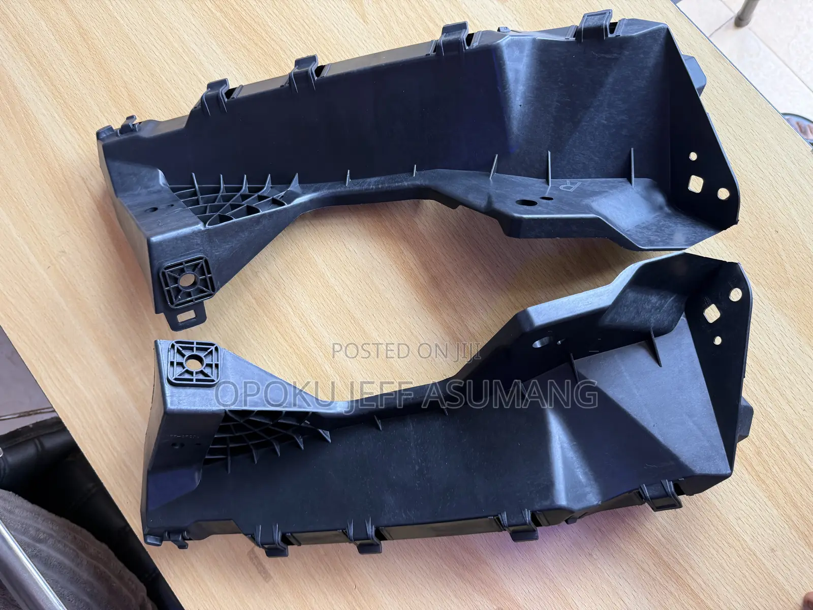 Crv 2023-2025 Headlight Seat / Bracket