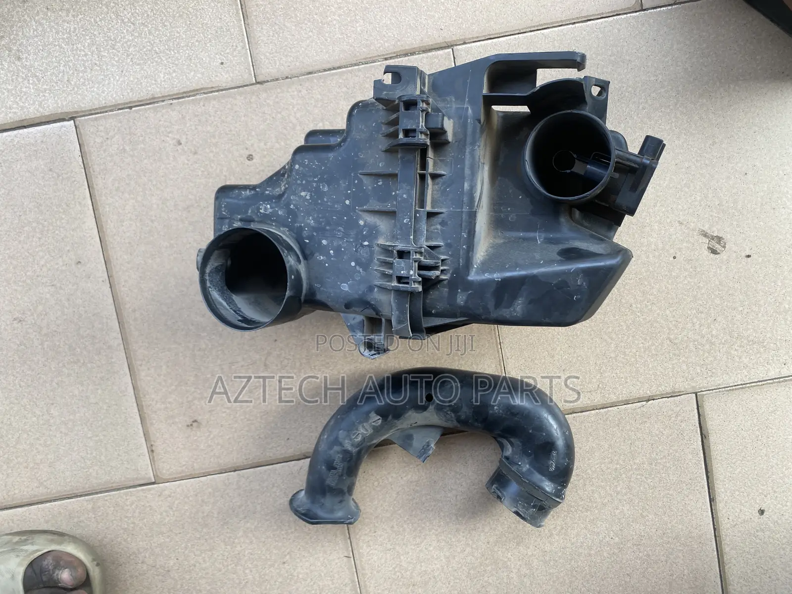 Toyota Yaris/ Ia Air Filter Box /Resonator