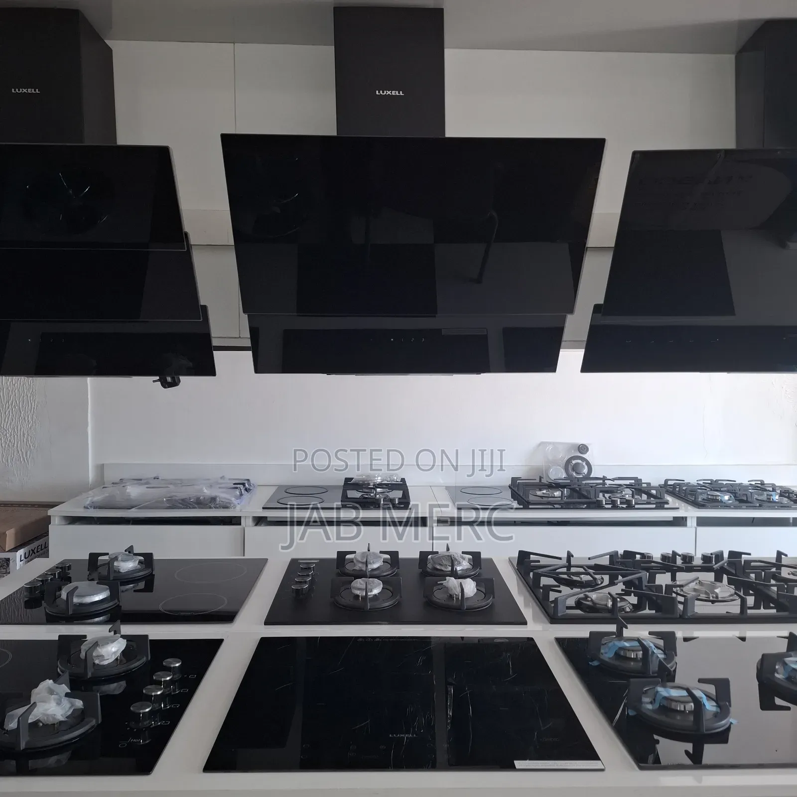 Black Friday Extractor With Filters and Electric Hob 4 Burners