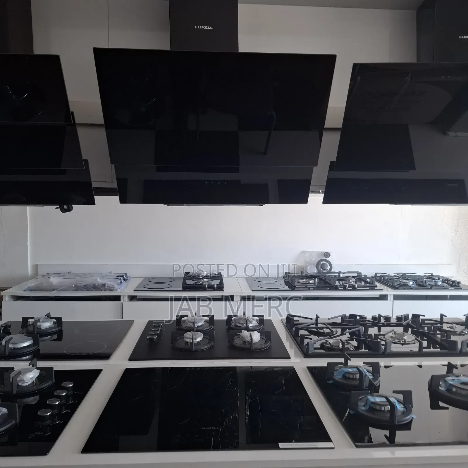 Black Friday Extractor With Filters and Electric Hob 4 Burners