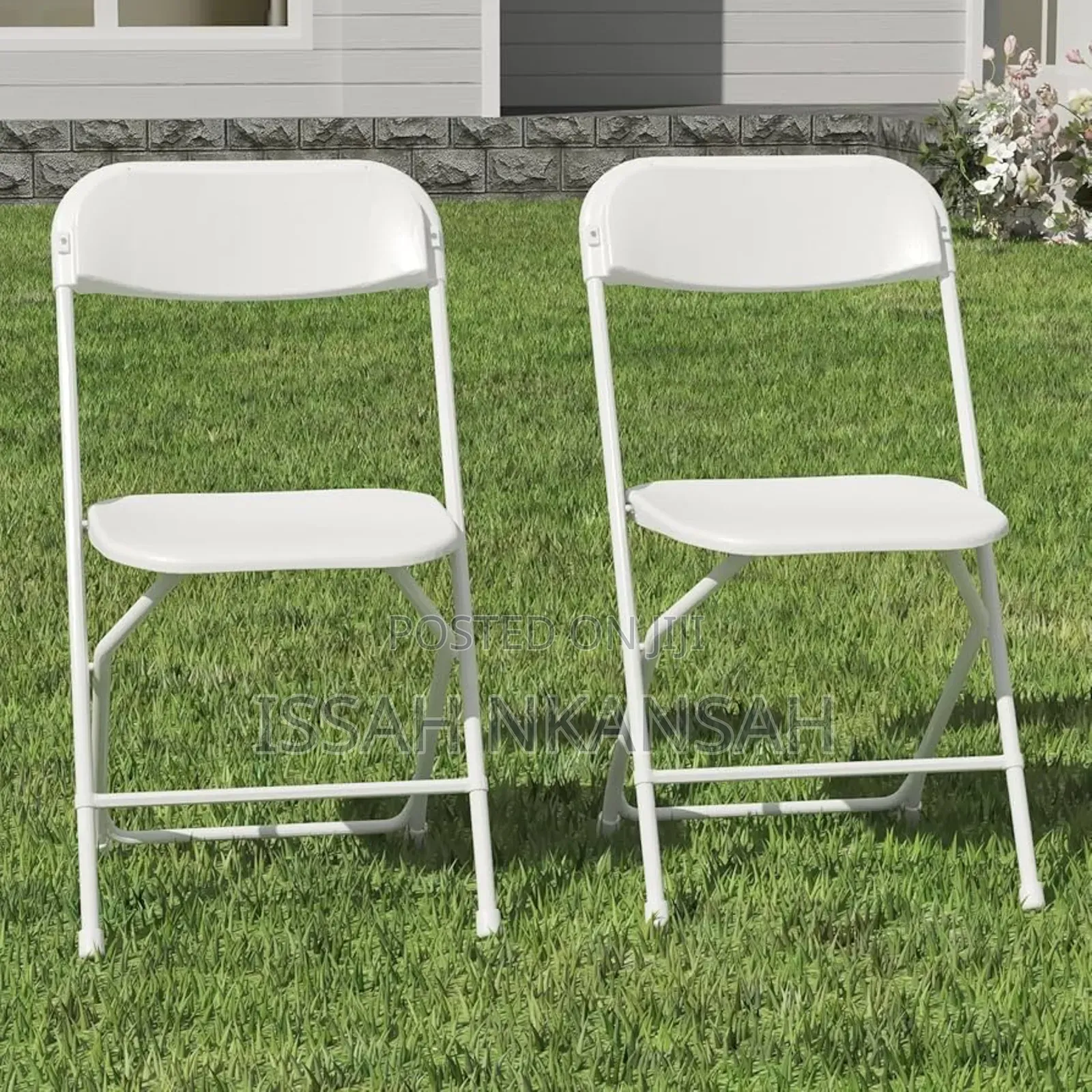Outdoor Table and Chair