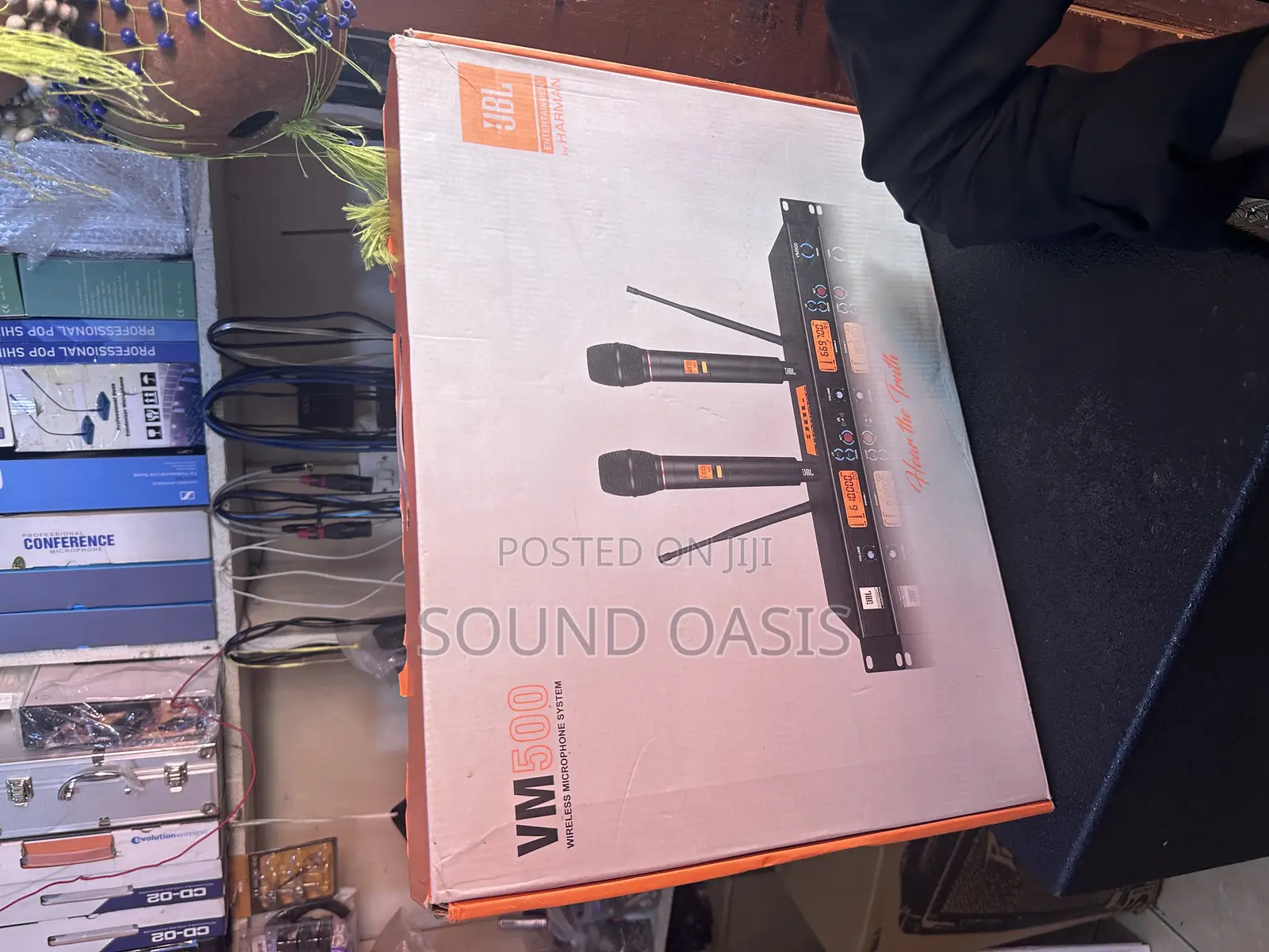 JBL Vm500 Wireless Microphone System