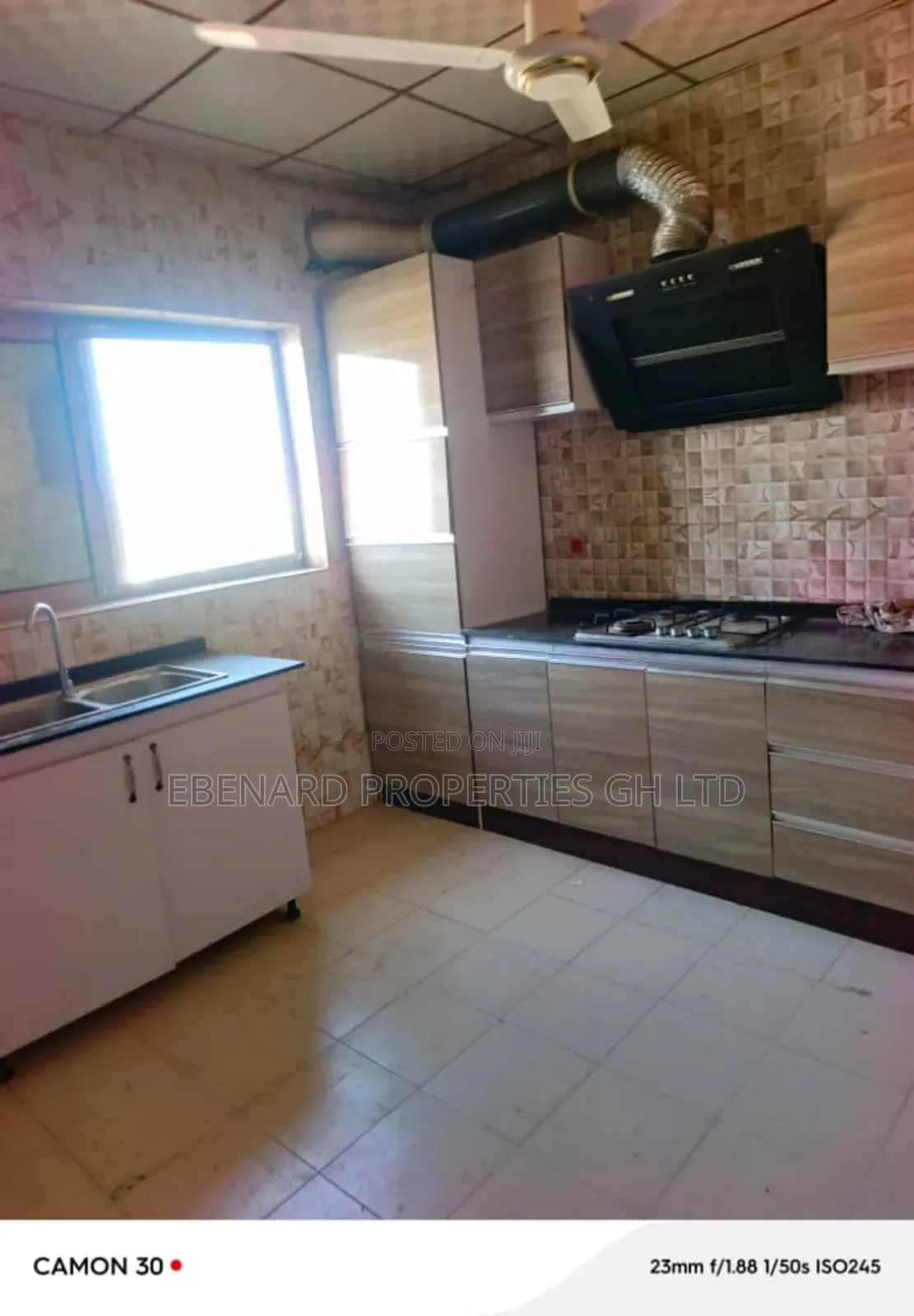 Furnished 3bdrm Apartment in Sakumono for rent