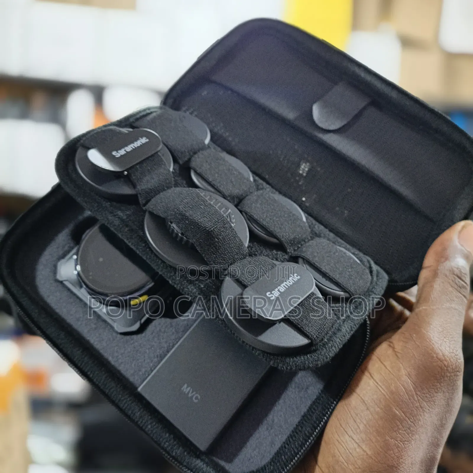 Saramonic Wireless Microphone With Touch Screen