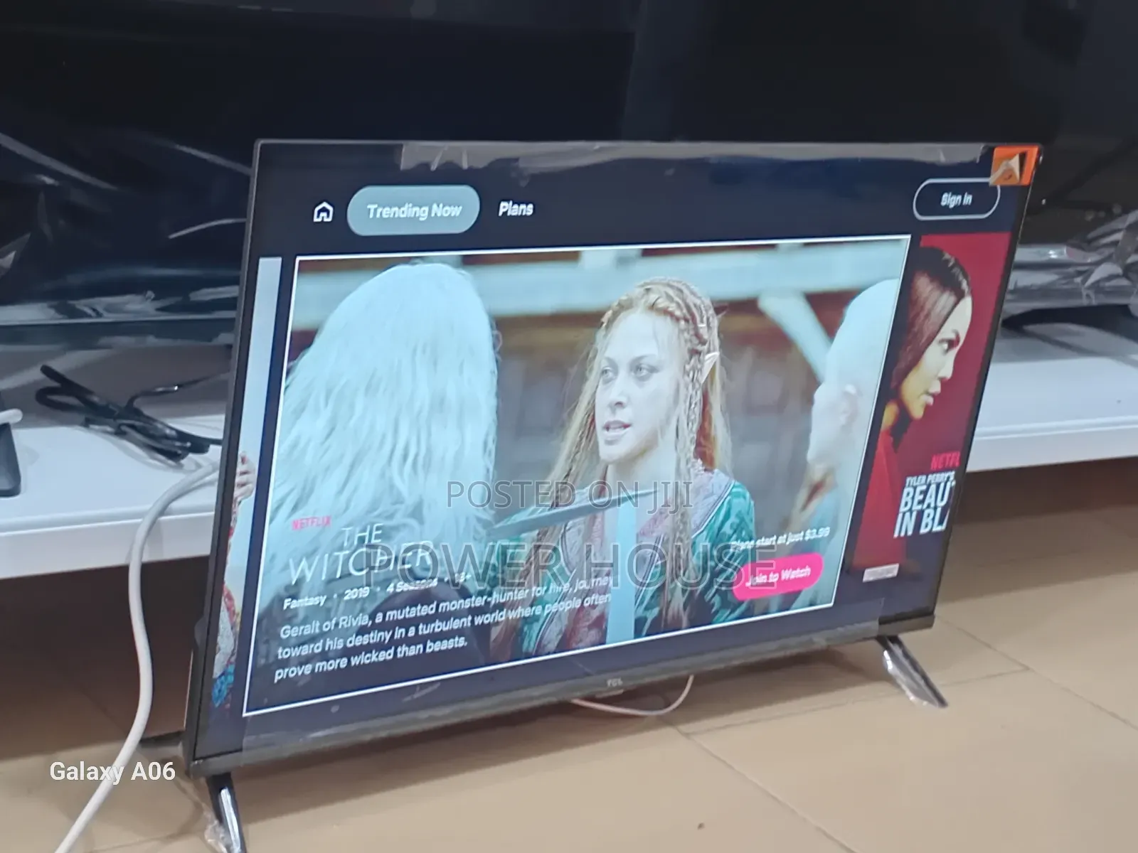 TCL 32" Smart Led Tv – Super Sharp Display