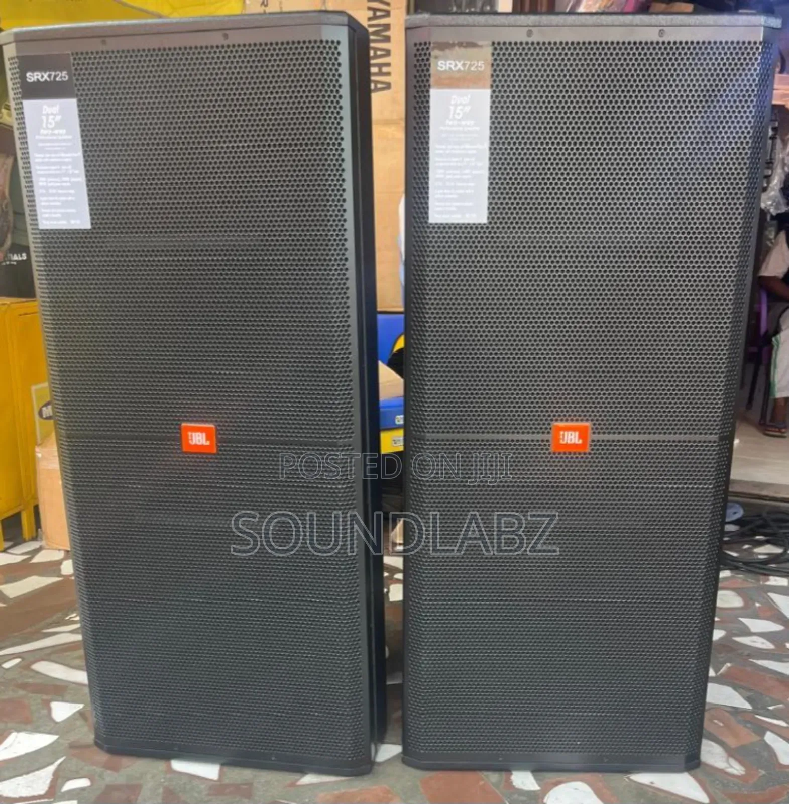 JBL Srx725 Dual 15-Inch Professional Loudspeaker/ Full-Range Speakers