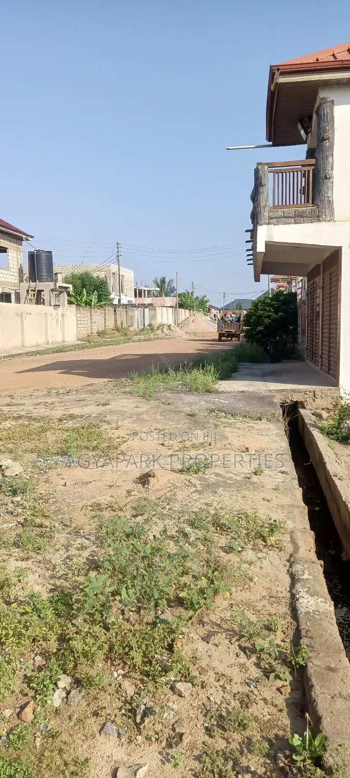 2bdrm House in Obeyeyie, Amasaman for sale