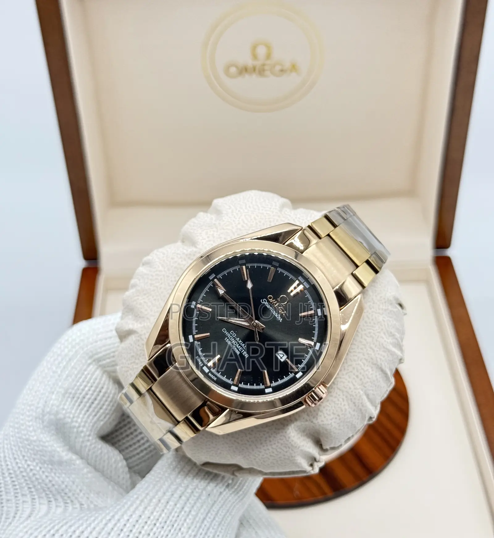 Omega Seamaster Mens Watch in Rosegold Rosegold Silver