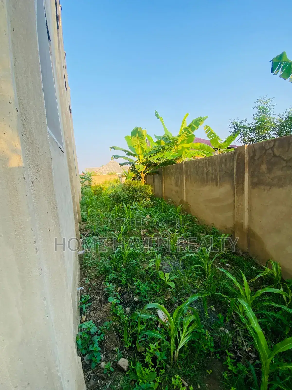 14 Bedroom Apartment at Toll Booth Weija