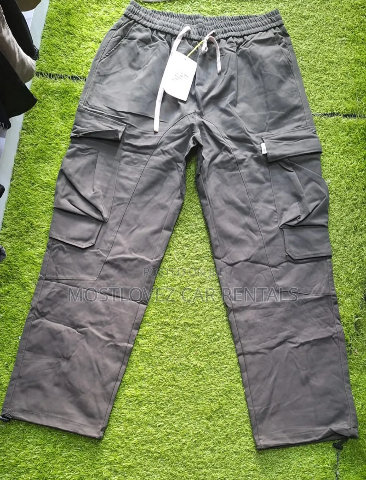 Cargo Khaki Trousers For Sale In Labadi