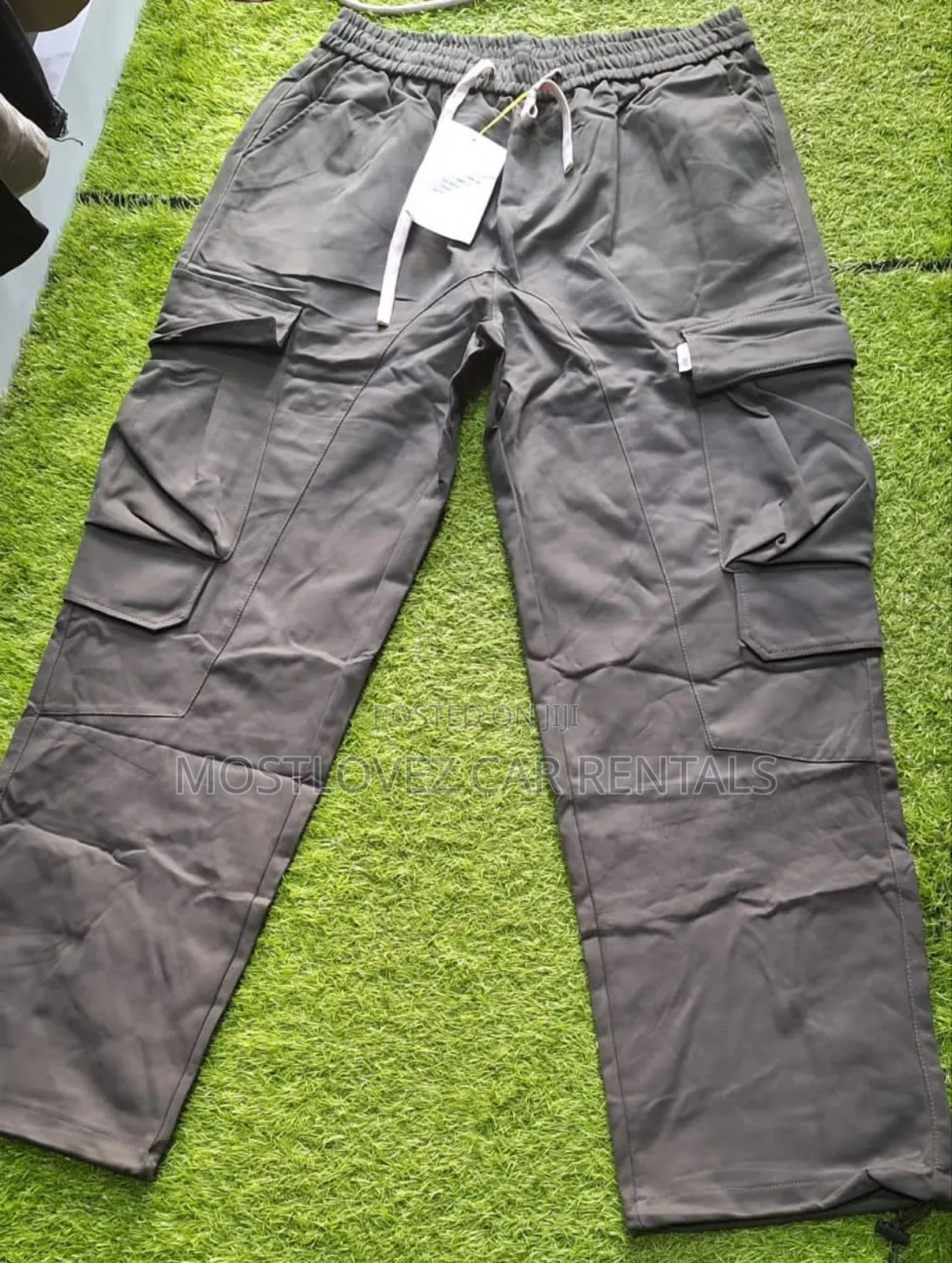 Cargo Khaki Trousers For Sale In Labadi