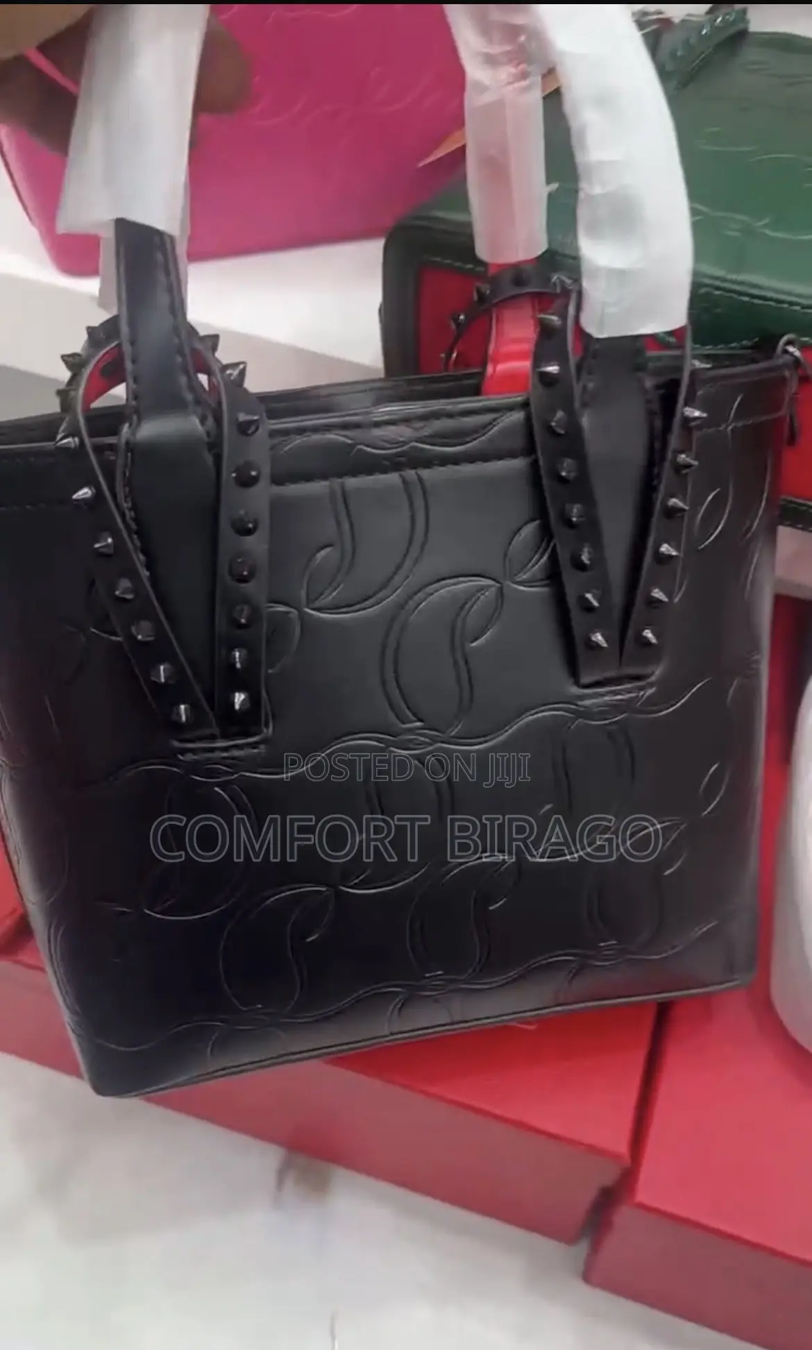 Quality Ladies Leather Handbags Available