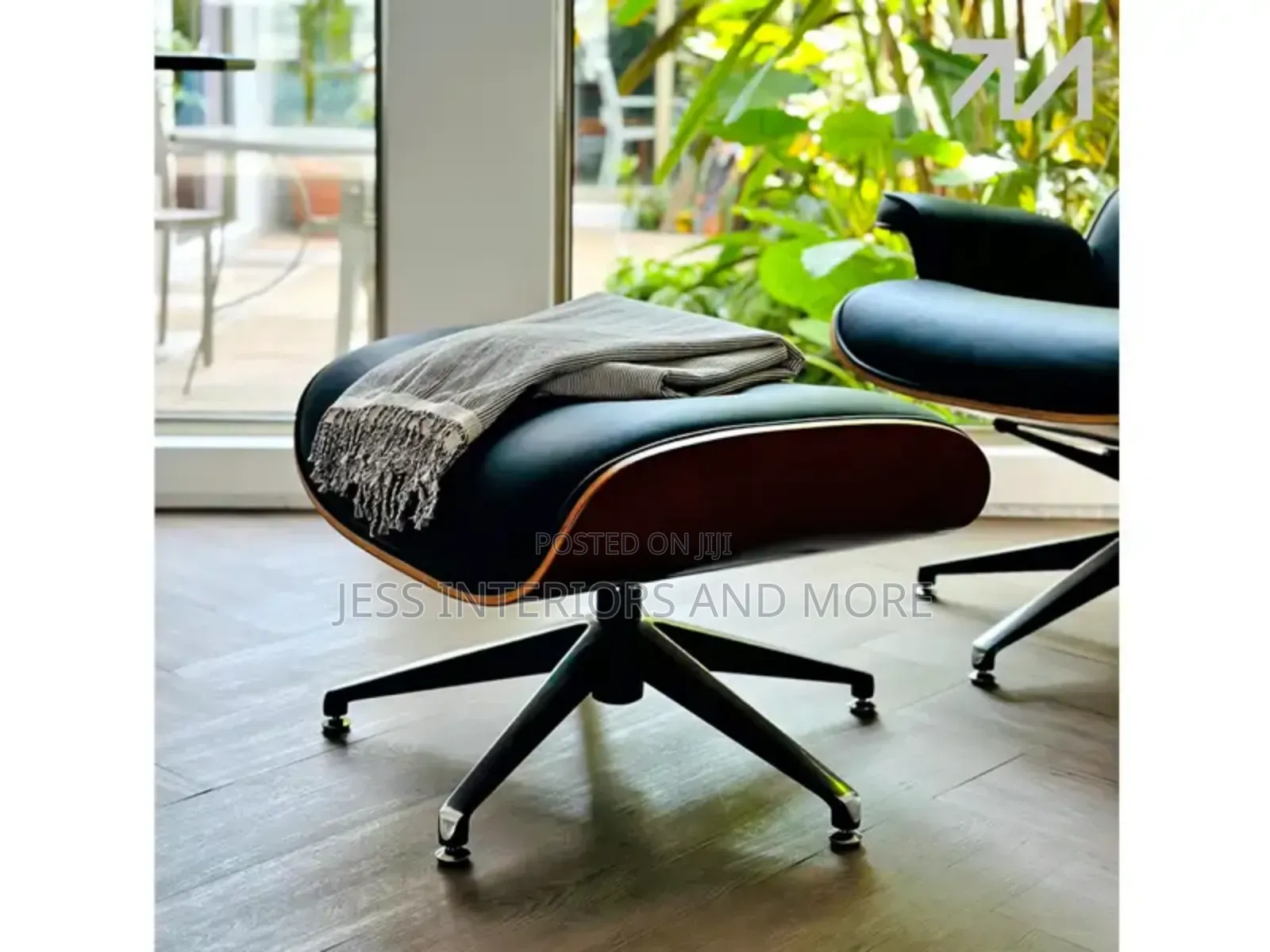 Office Lounge Chair (Eames Chair)
