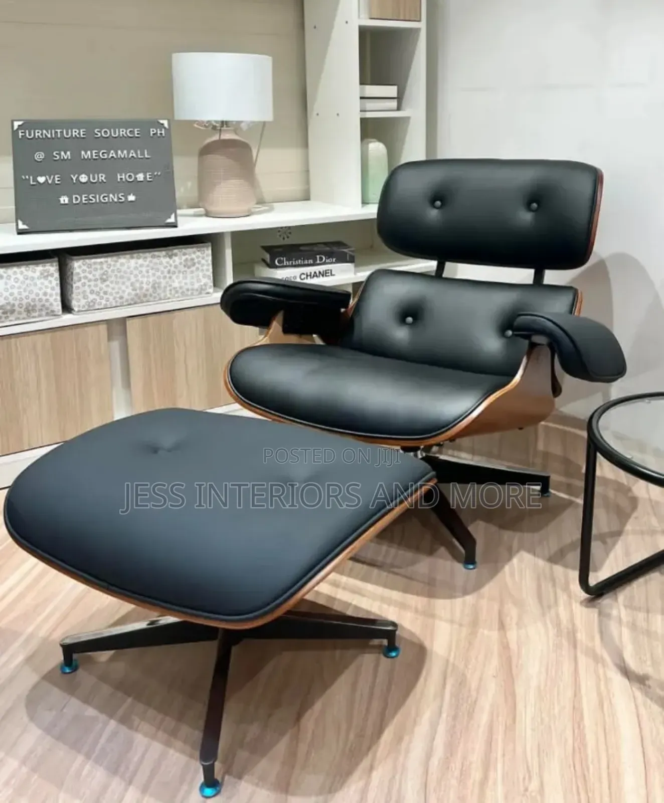 Office Lounge Chair (Eames Chair)