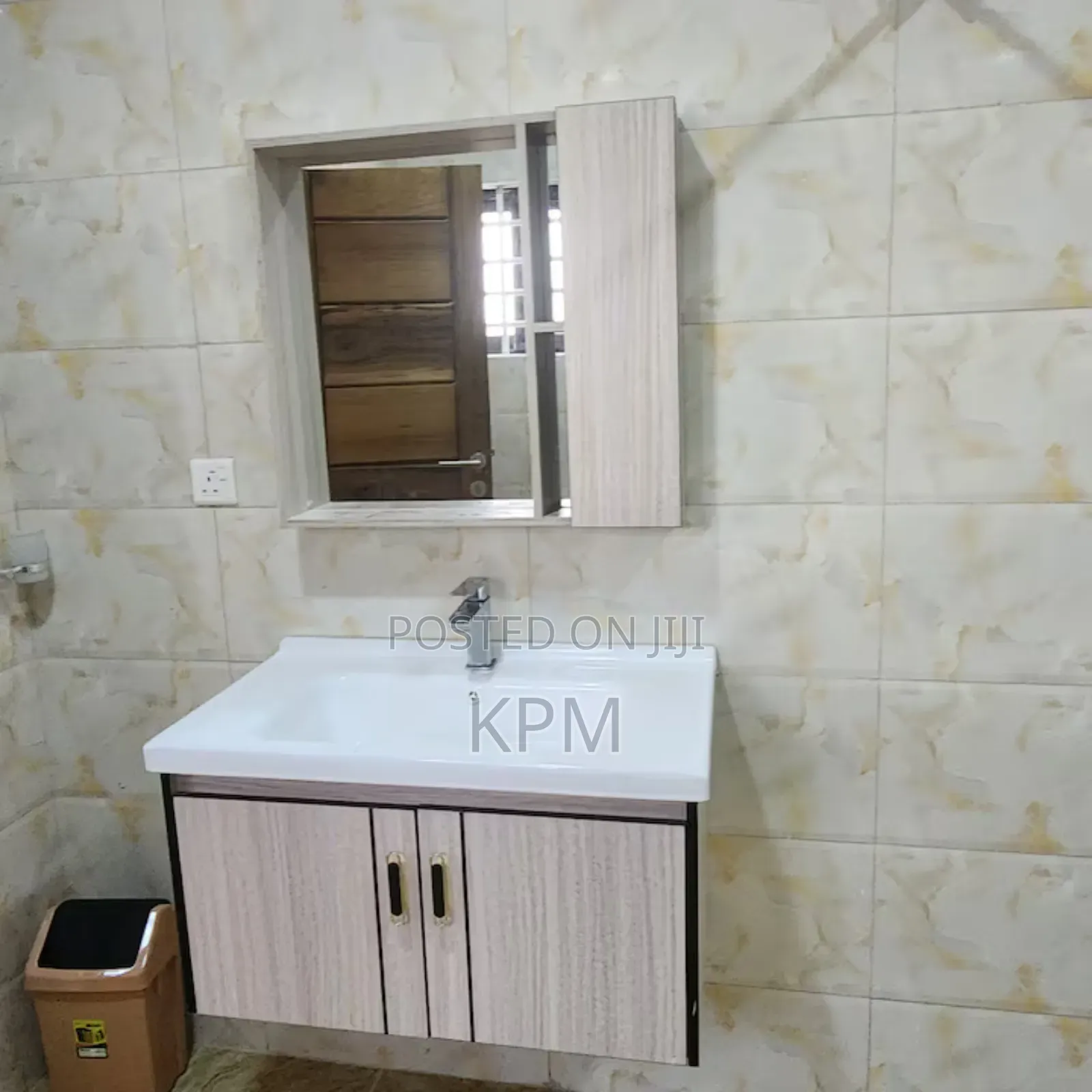 Factory Price Soft Grey Wooden Colour Hotel Apartment Vanity Basin