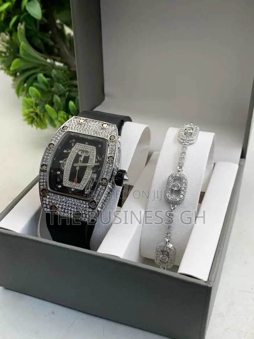 Watch With Bracelet