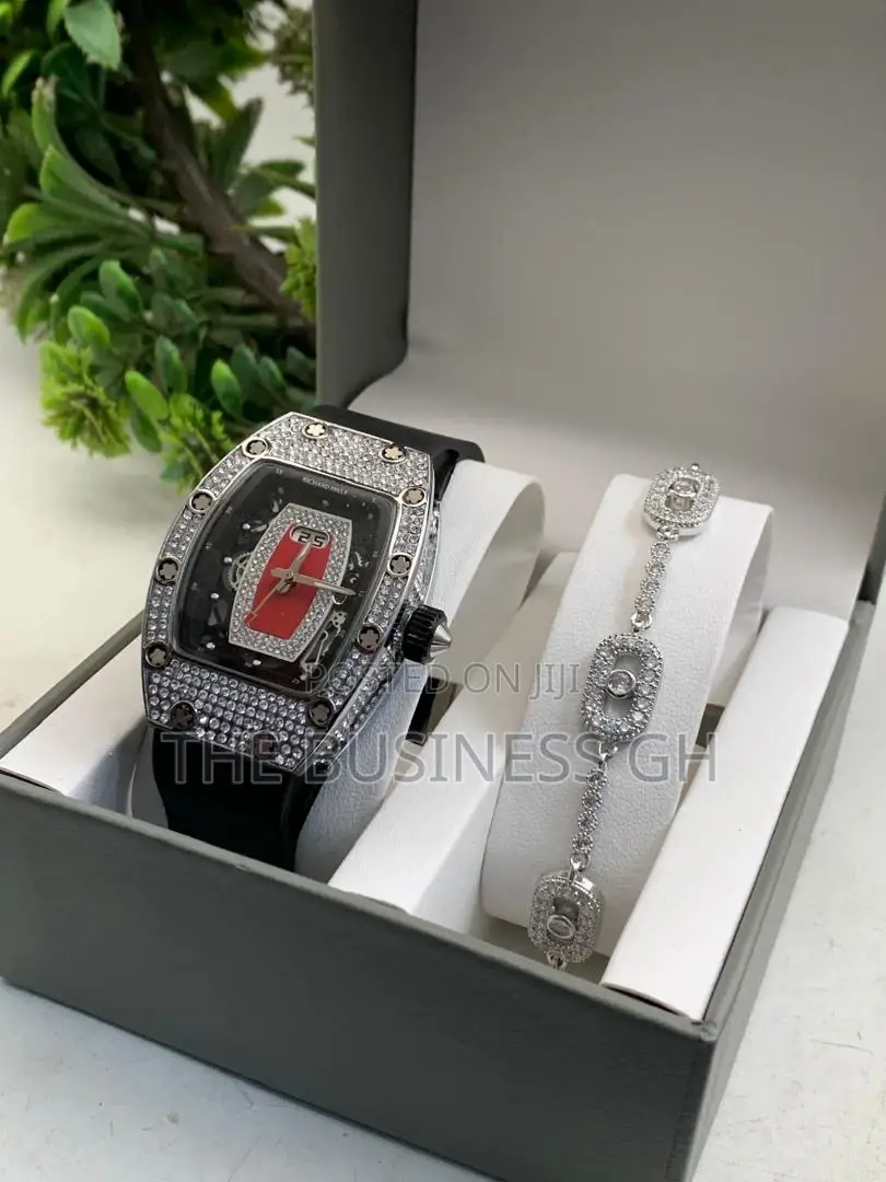 Watch With Bracelet